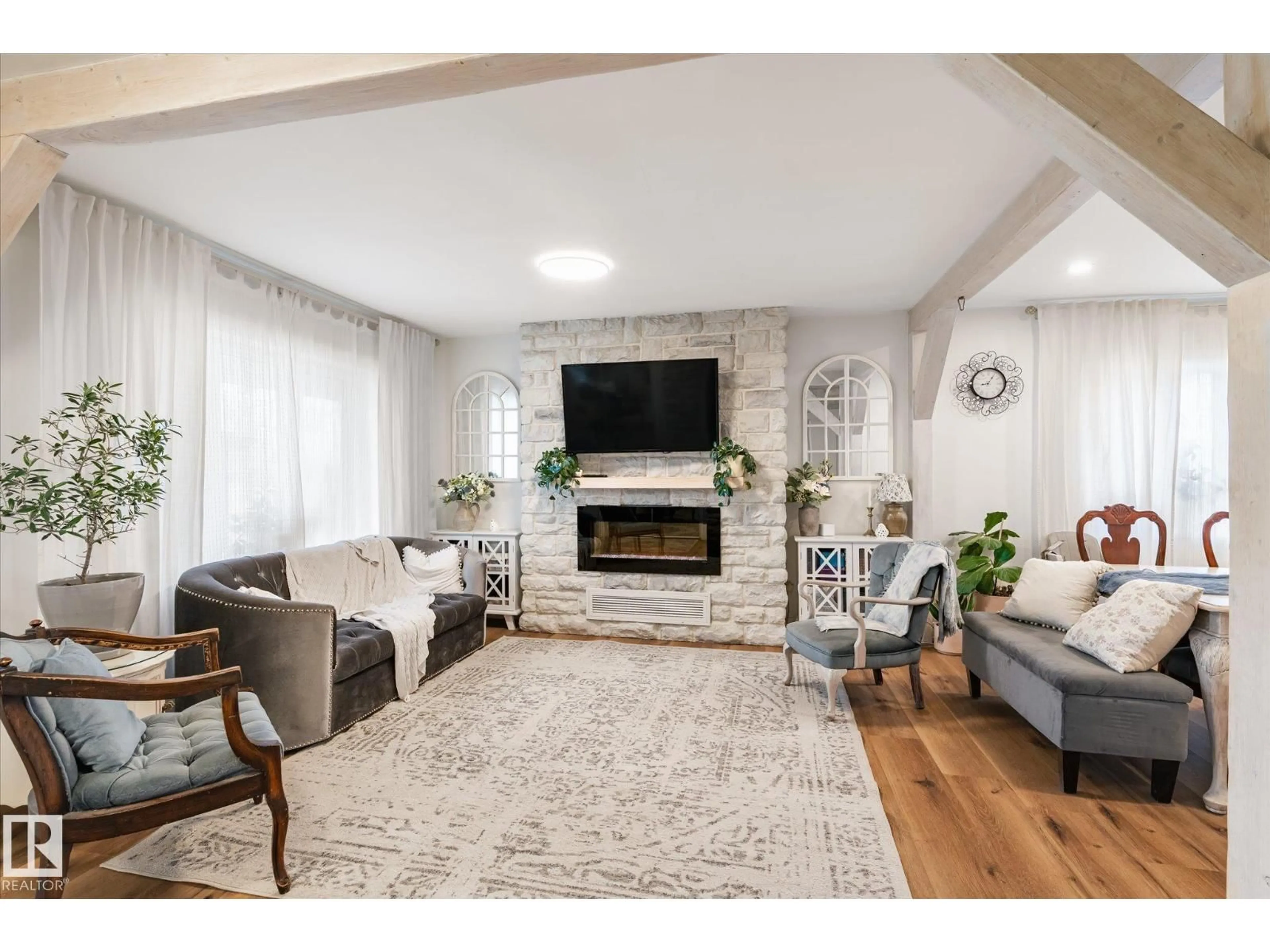 Living room with furniture, unknown for 5016 44 AVE, Calmar Alberta T0C0V0
