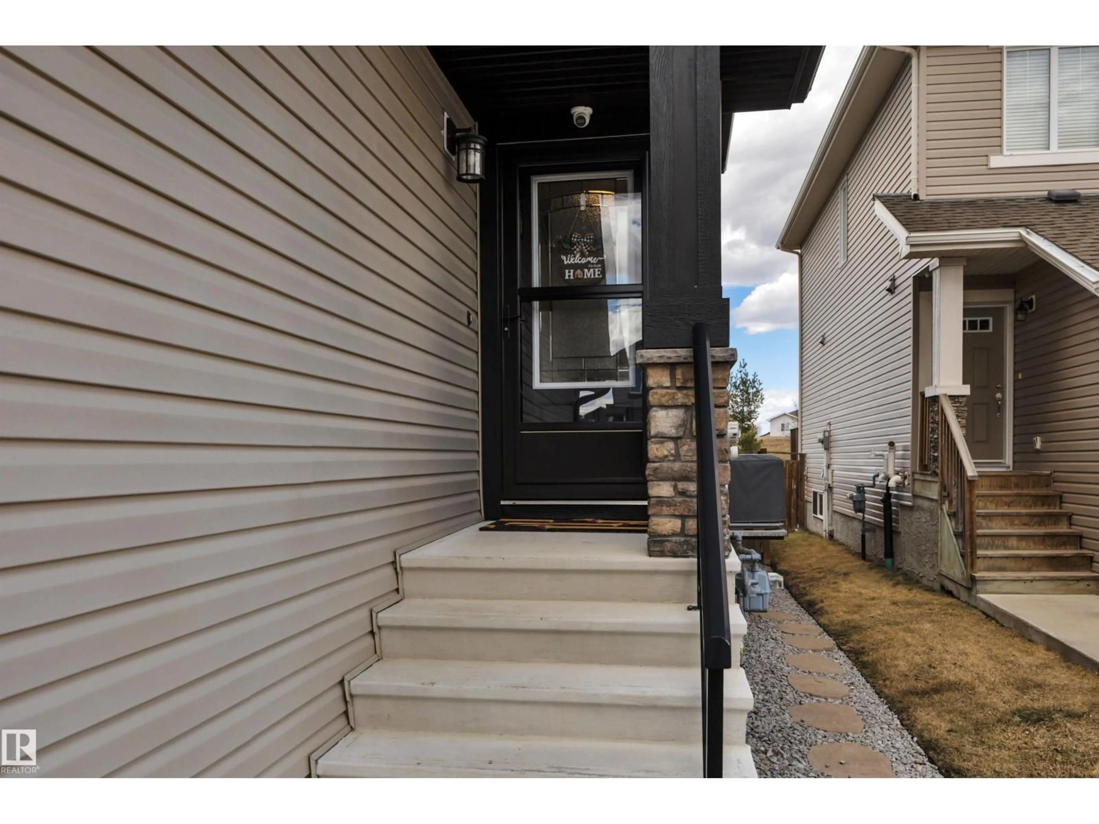 Unknown for 12 MCLEAN, Leduc Alberta T9E1A3