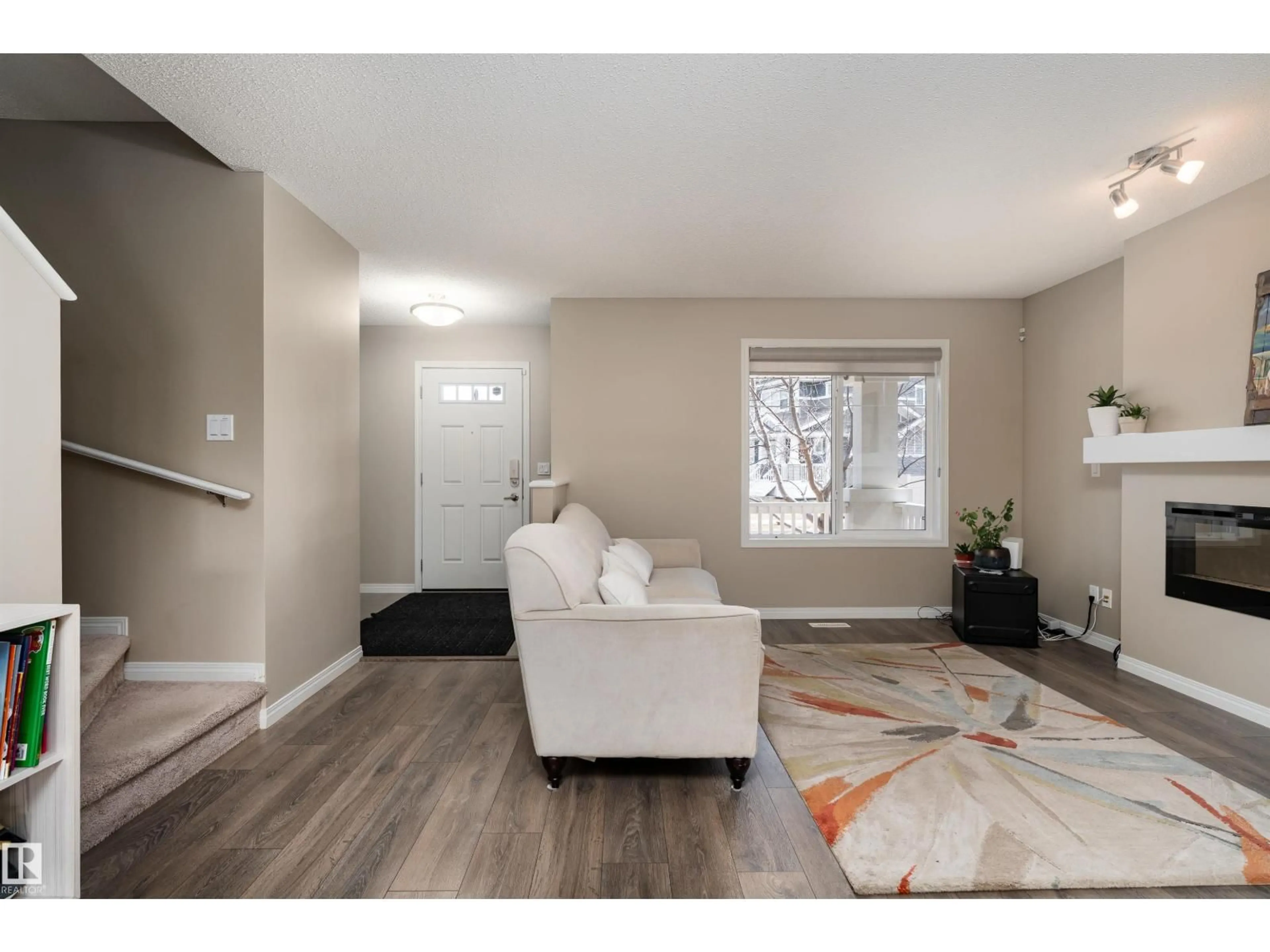 Living room with furniture, unknown for SW - 3199 CARPENTER LANDING LD, Edmonton Alberta T6W2Y7