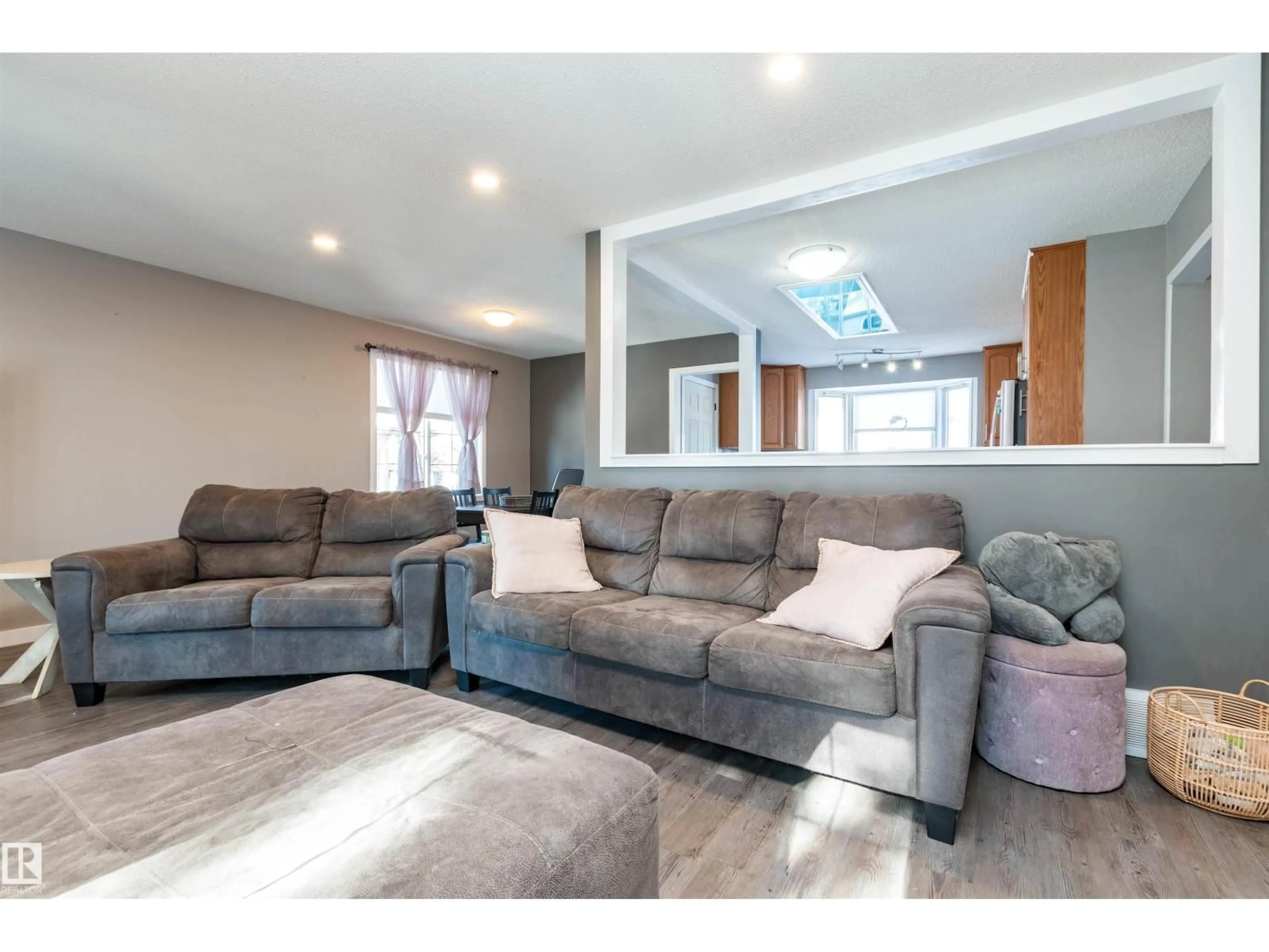 Living room with furniture, unknown for 8 GREYSTONE CR, Sherwood Park Alberta T8A3E4