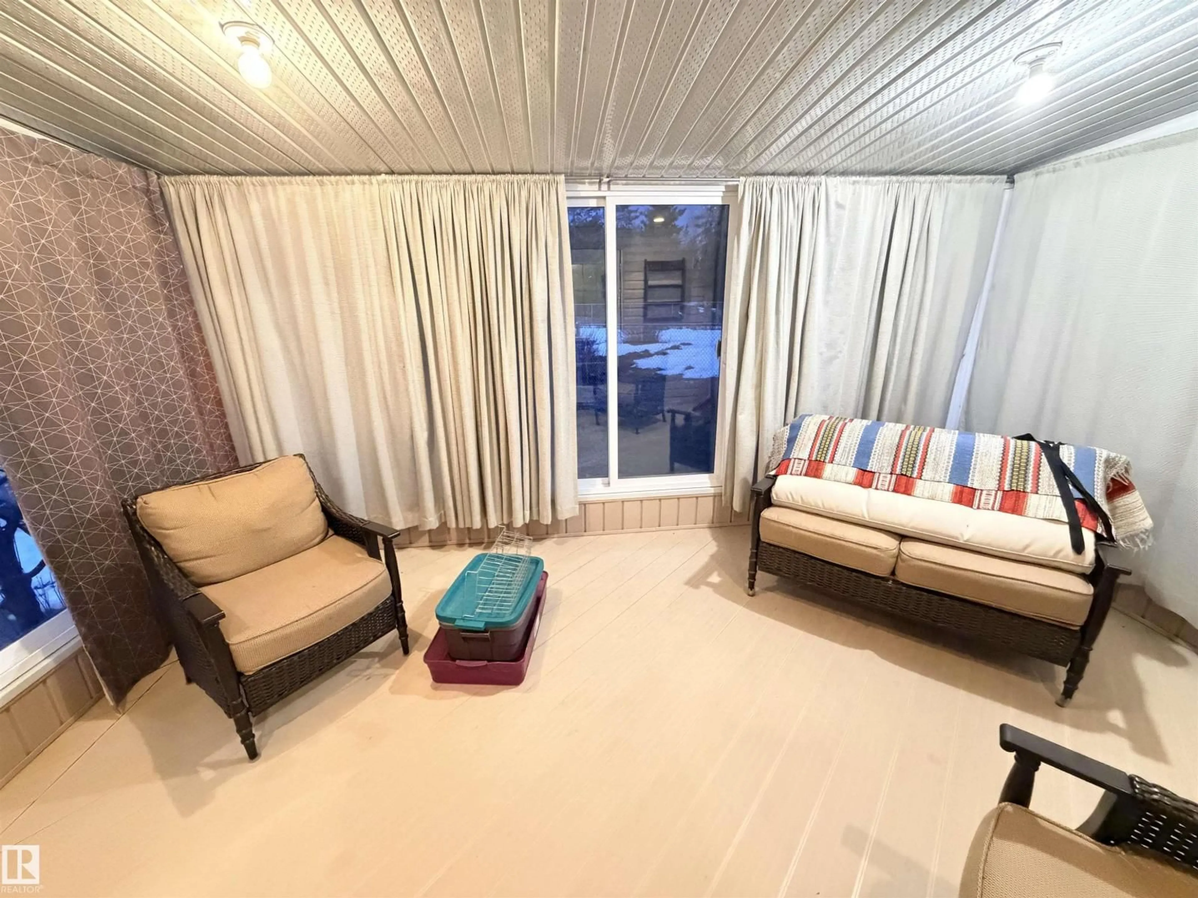 Living room with furniture, unknown for 60116 RGE ROAD 265, Rural Westlock County Alberta T7P2N9