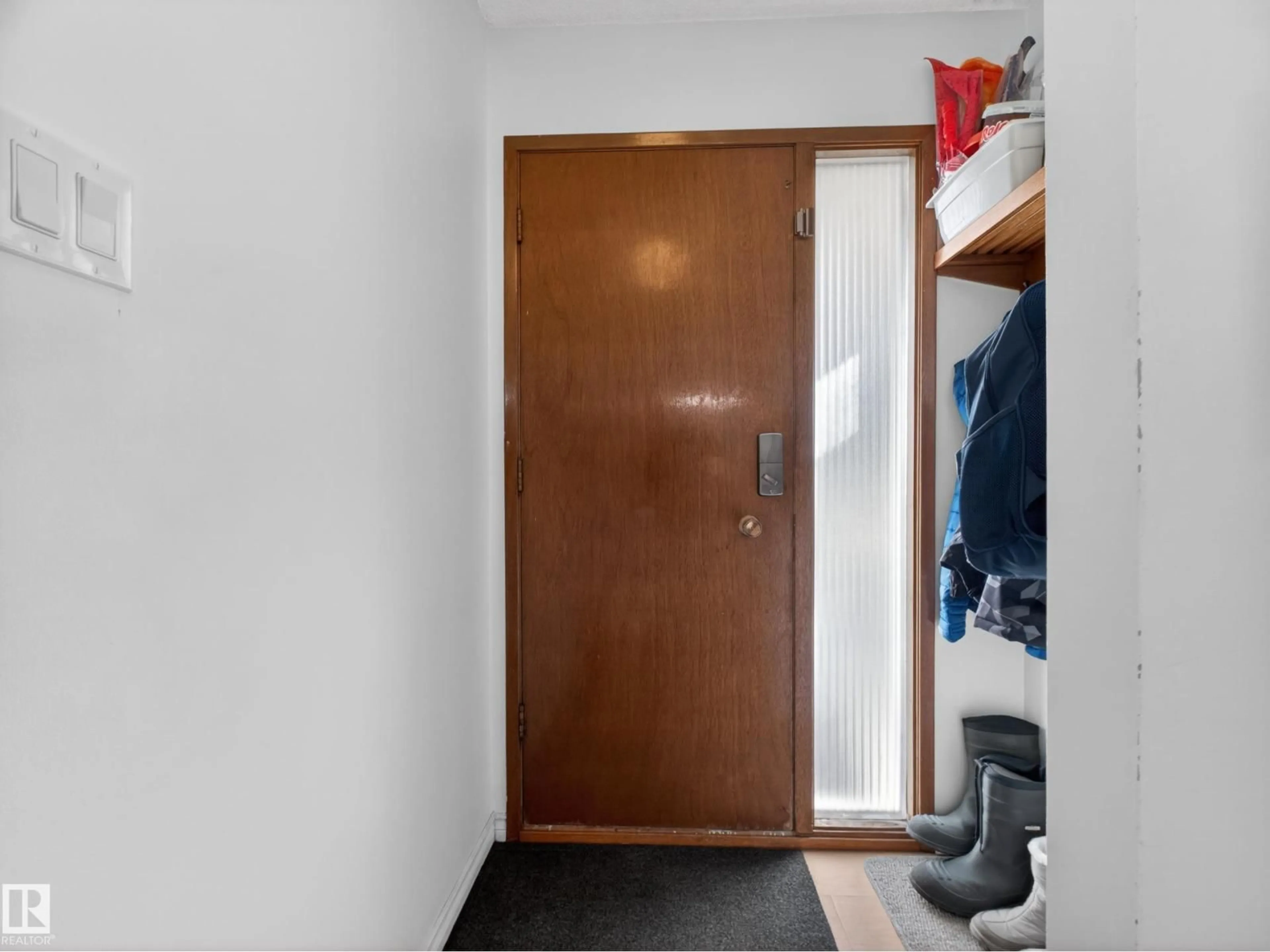 Unknown for 7214 78 AV, Edmonton Alberta T6B0B9