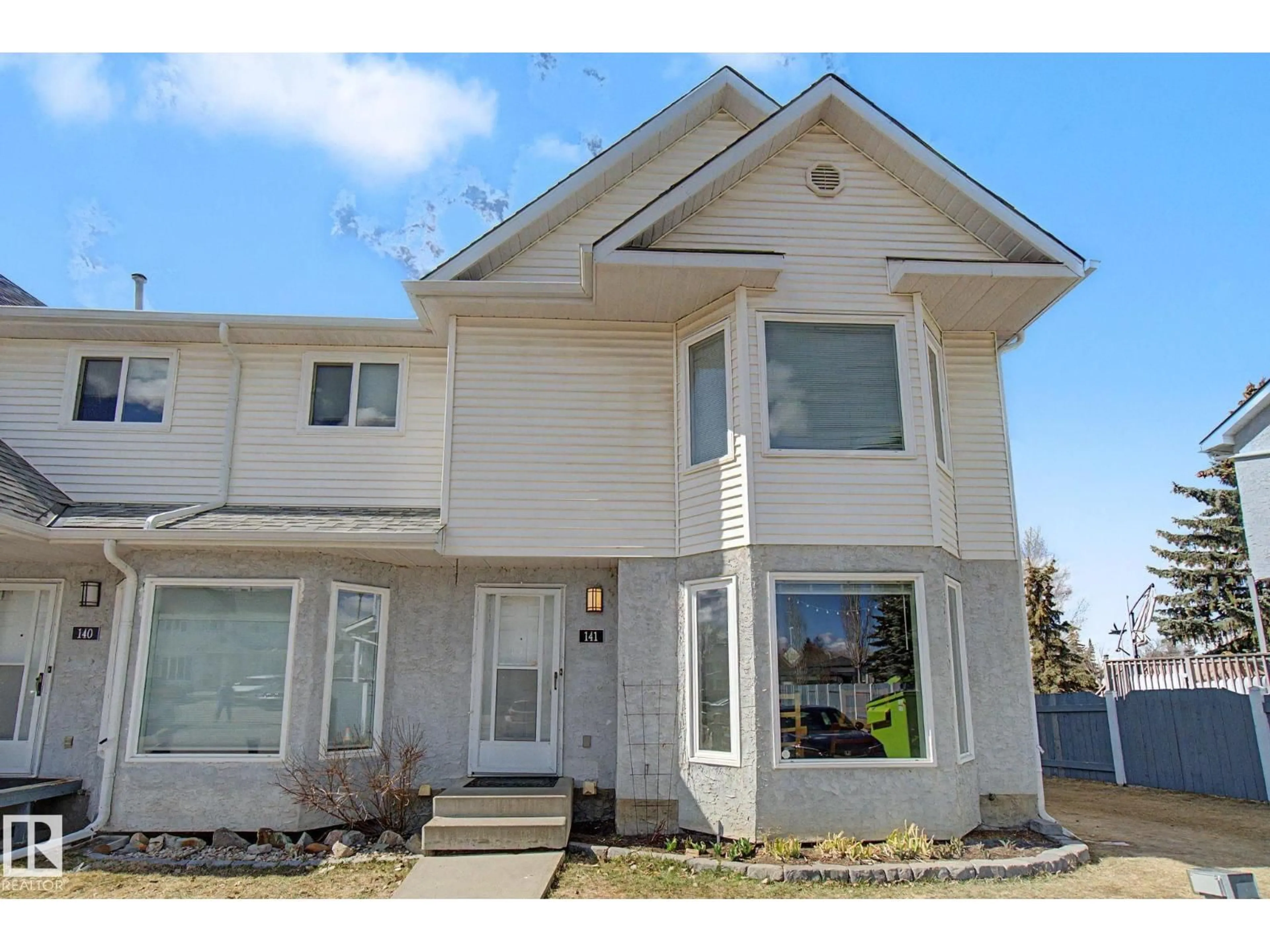 Home with vinyl exterior material, street for 5 - 141 ABERDEEN WY, Stony Plain Alberta T7Z1N1