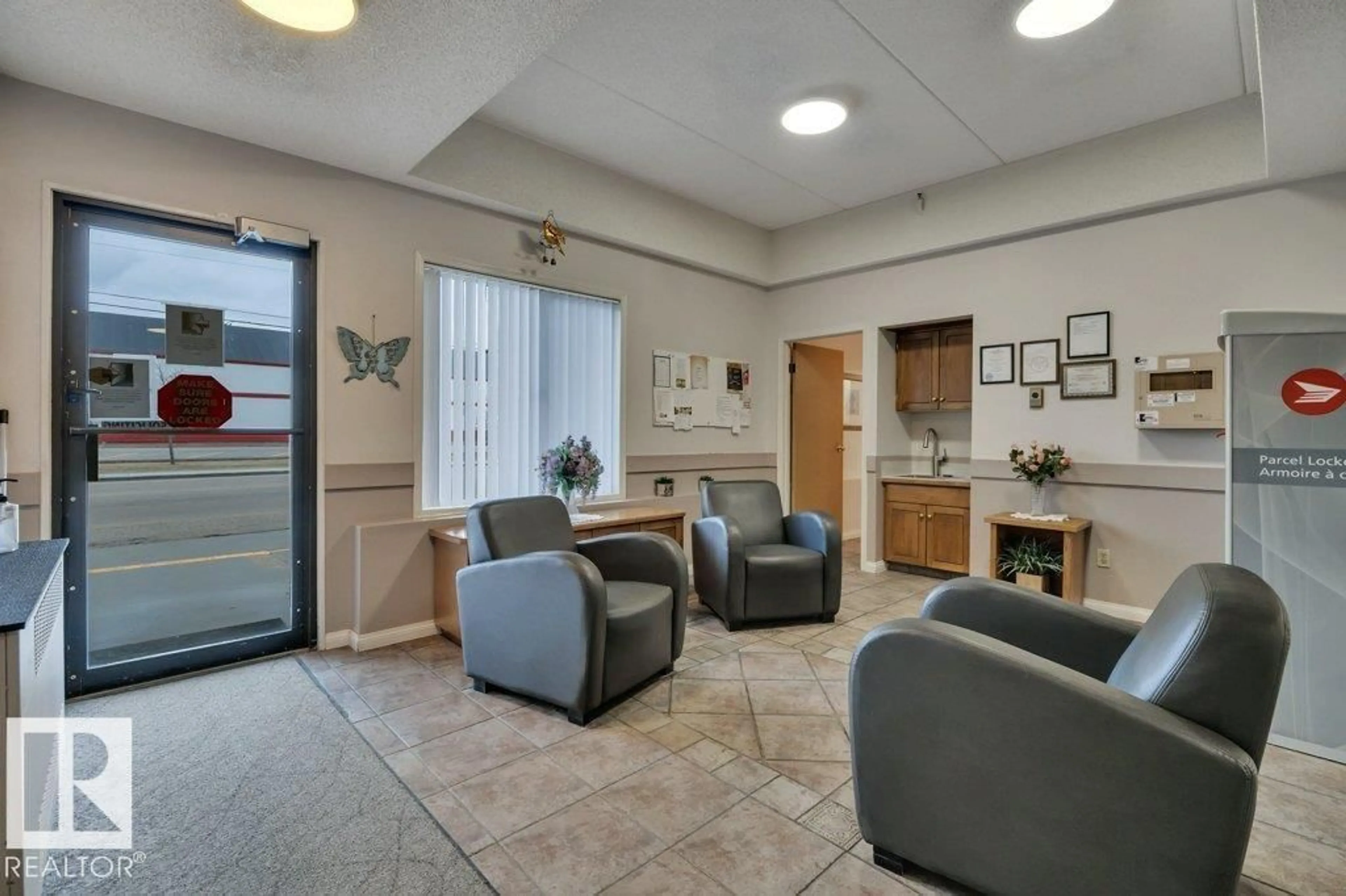 Unknown for #305 - 4906 47 AV, Leduc Alberta T9E6R7