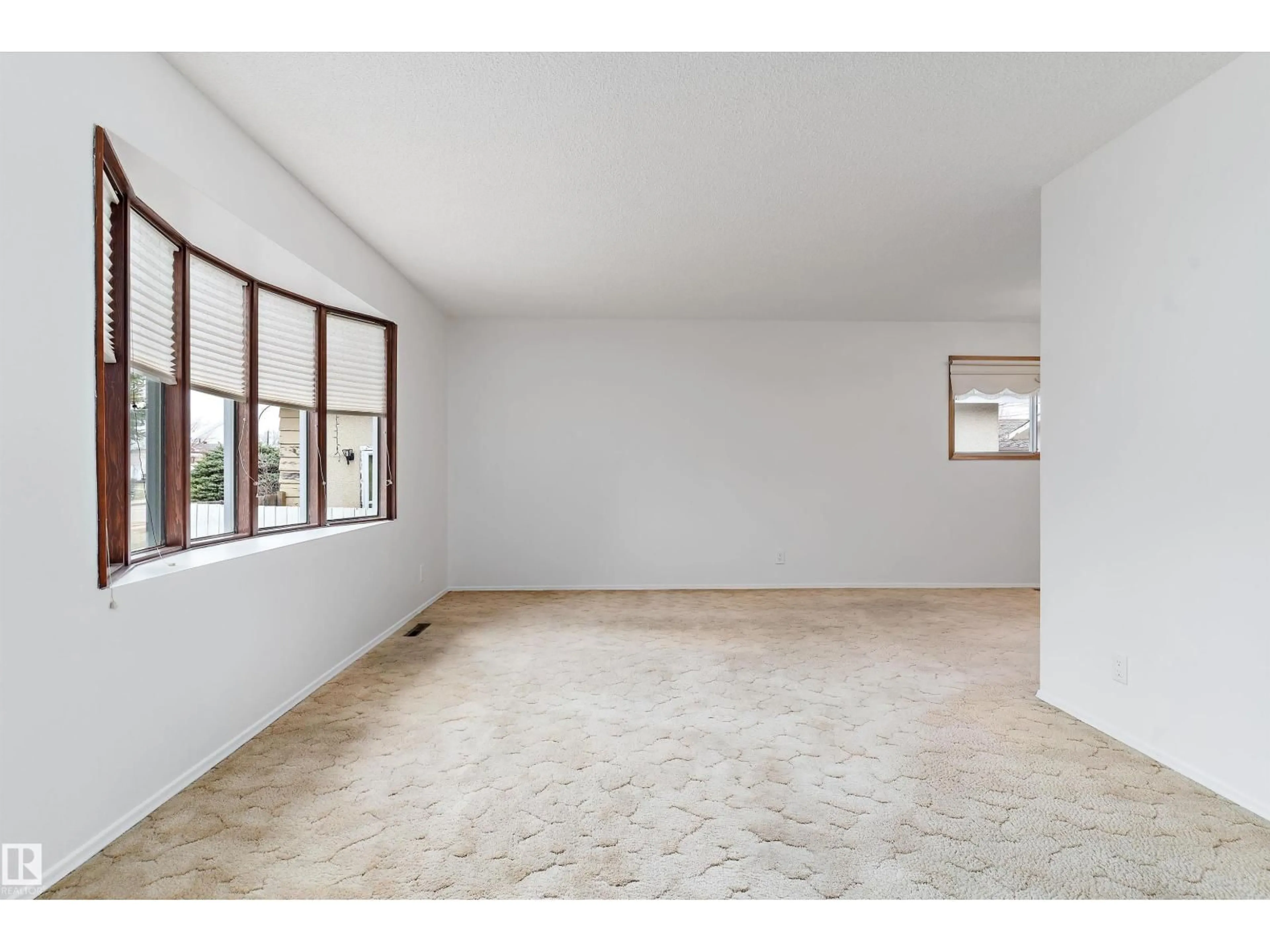 A pic of a room for 7123 DELWOOD RD, Edmonton Alberta T5C3A8