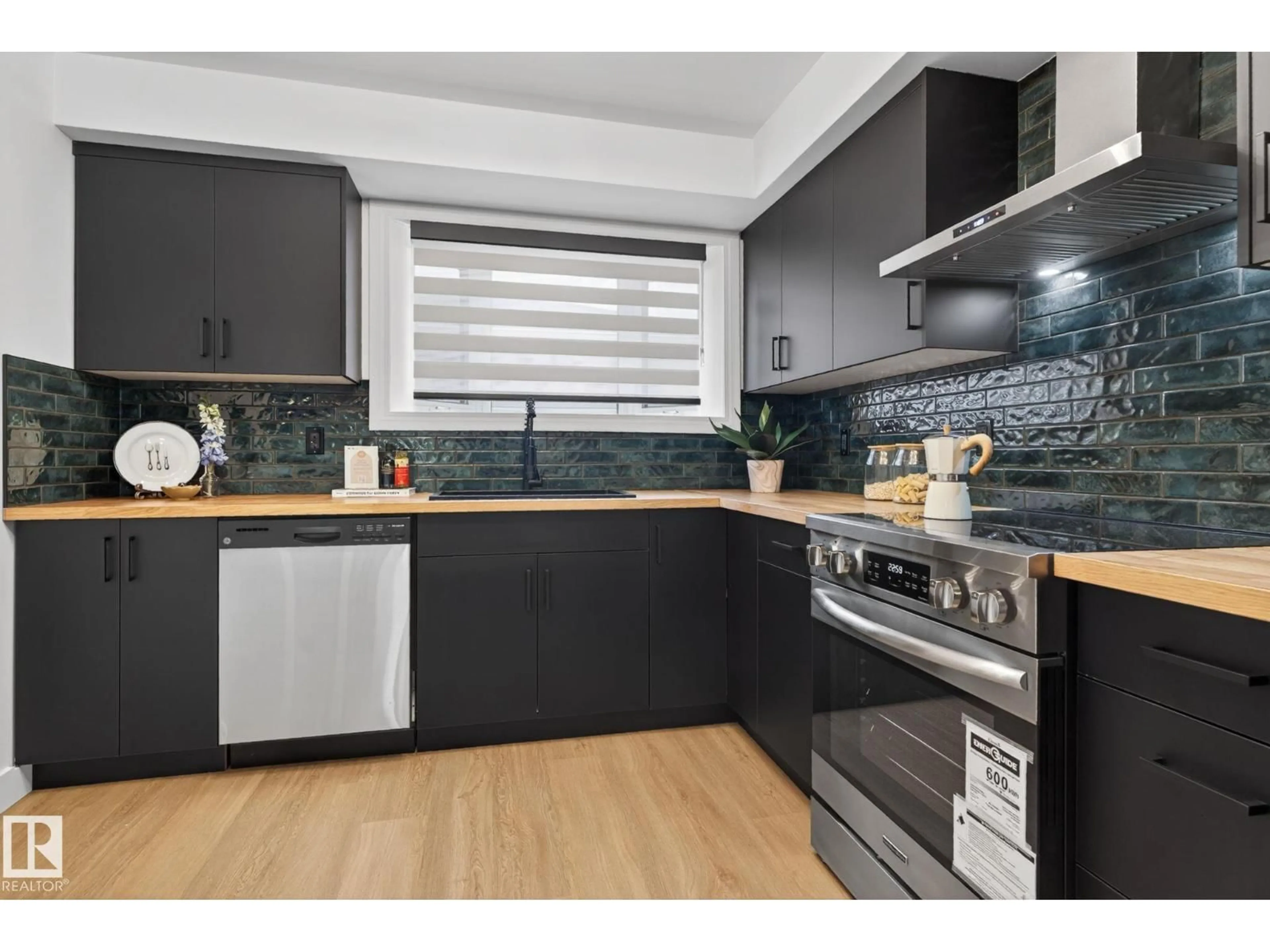 Unknown for NW - 13332 106 ST, Edmonton Alberta T5E4T6