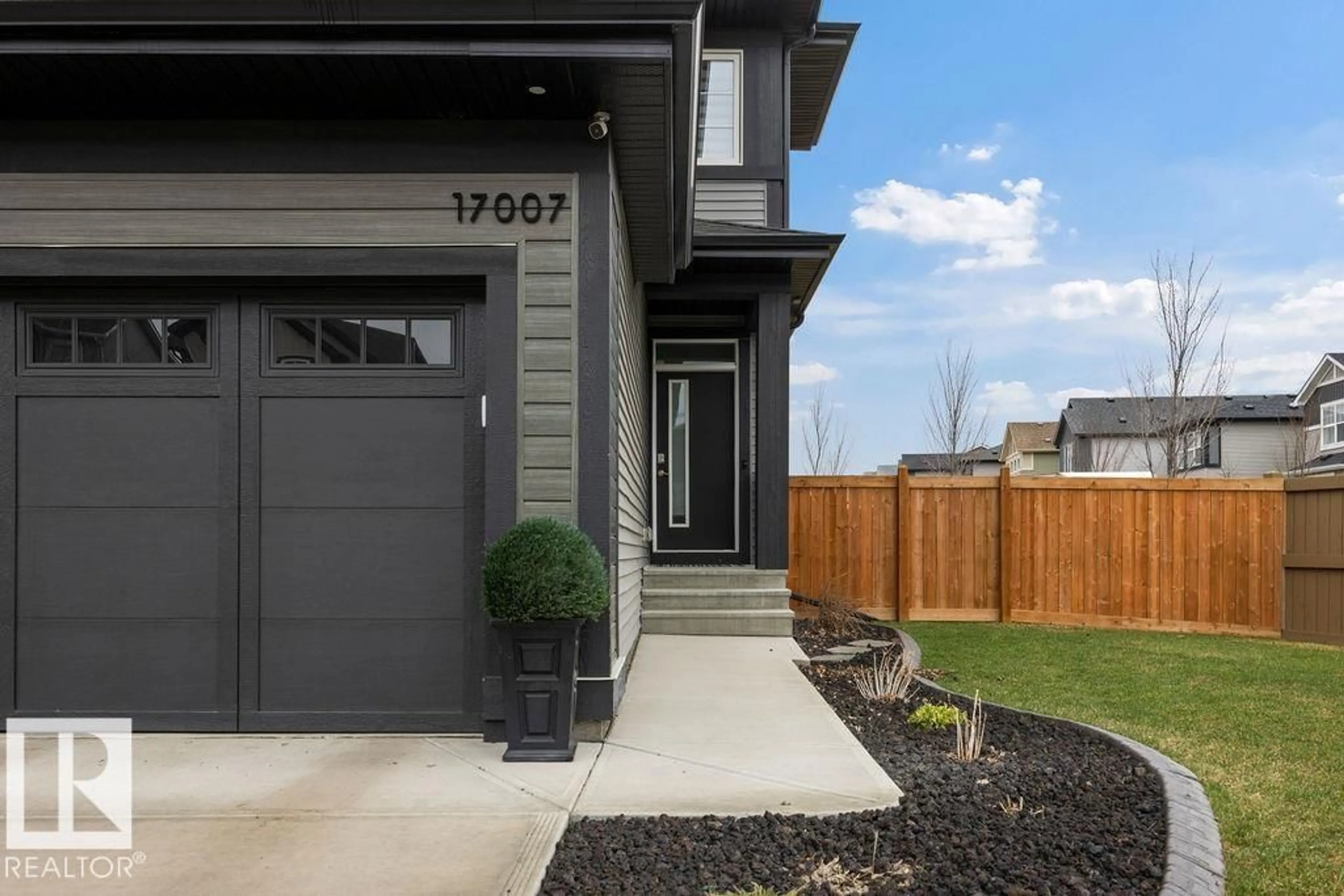 Unknown for NW - 17007 64 ST, Edmonton Alberta T5Y3X7