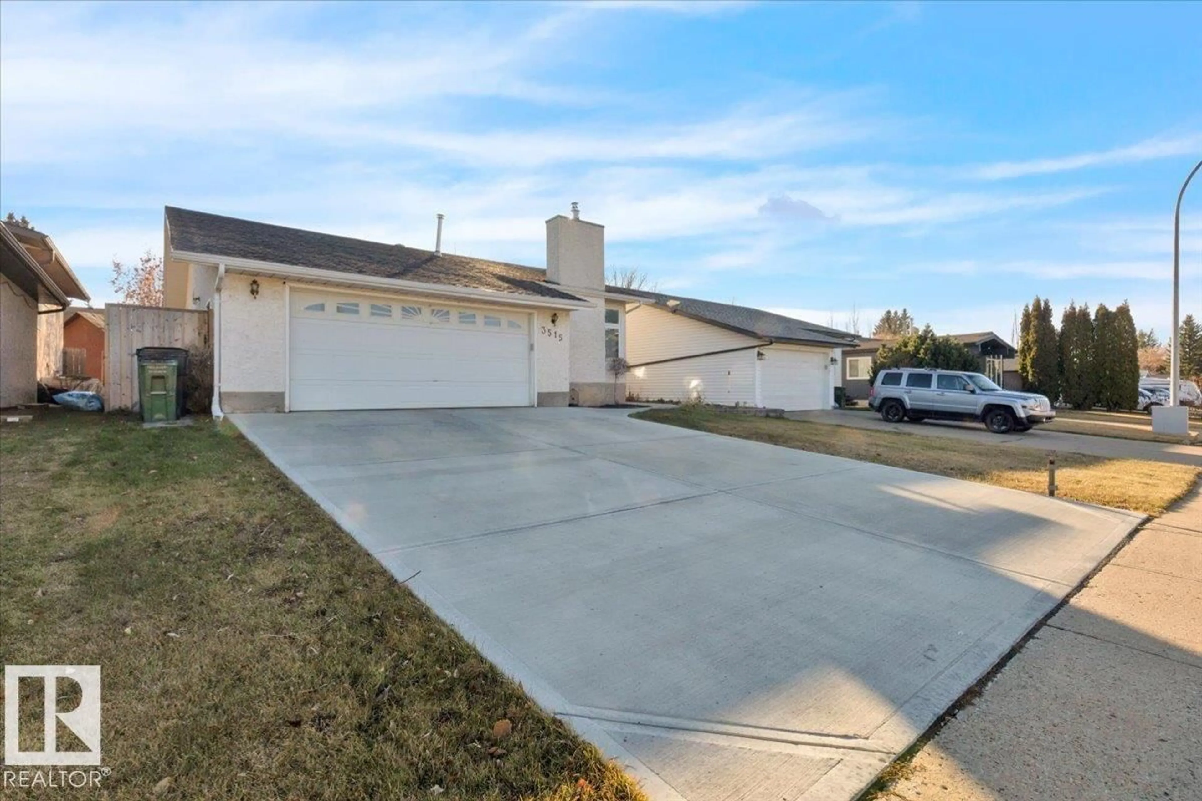 A pic from outside/outdoor area/front of a property/back of a property/a pic from drone, street for 3515 20 AV, Edmonton Alberta T6L3E2