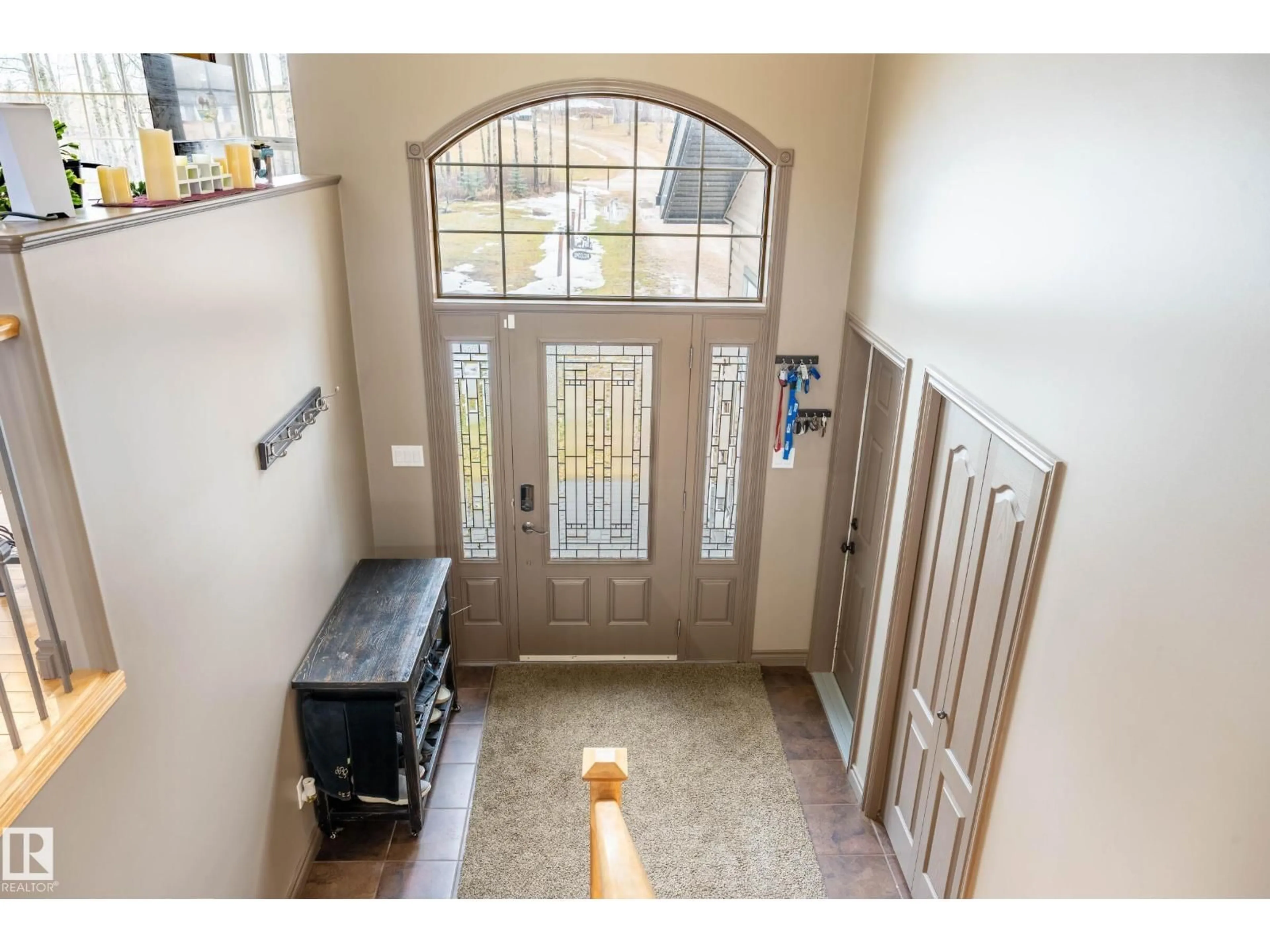 Indoor entryway for 61119 - 27 RGE RD 465, Rural Bonnyville M.D. Alberta T9N2G4