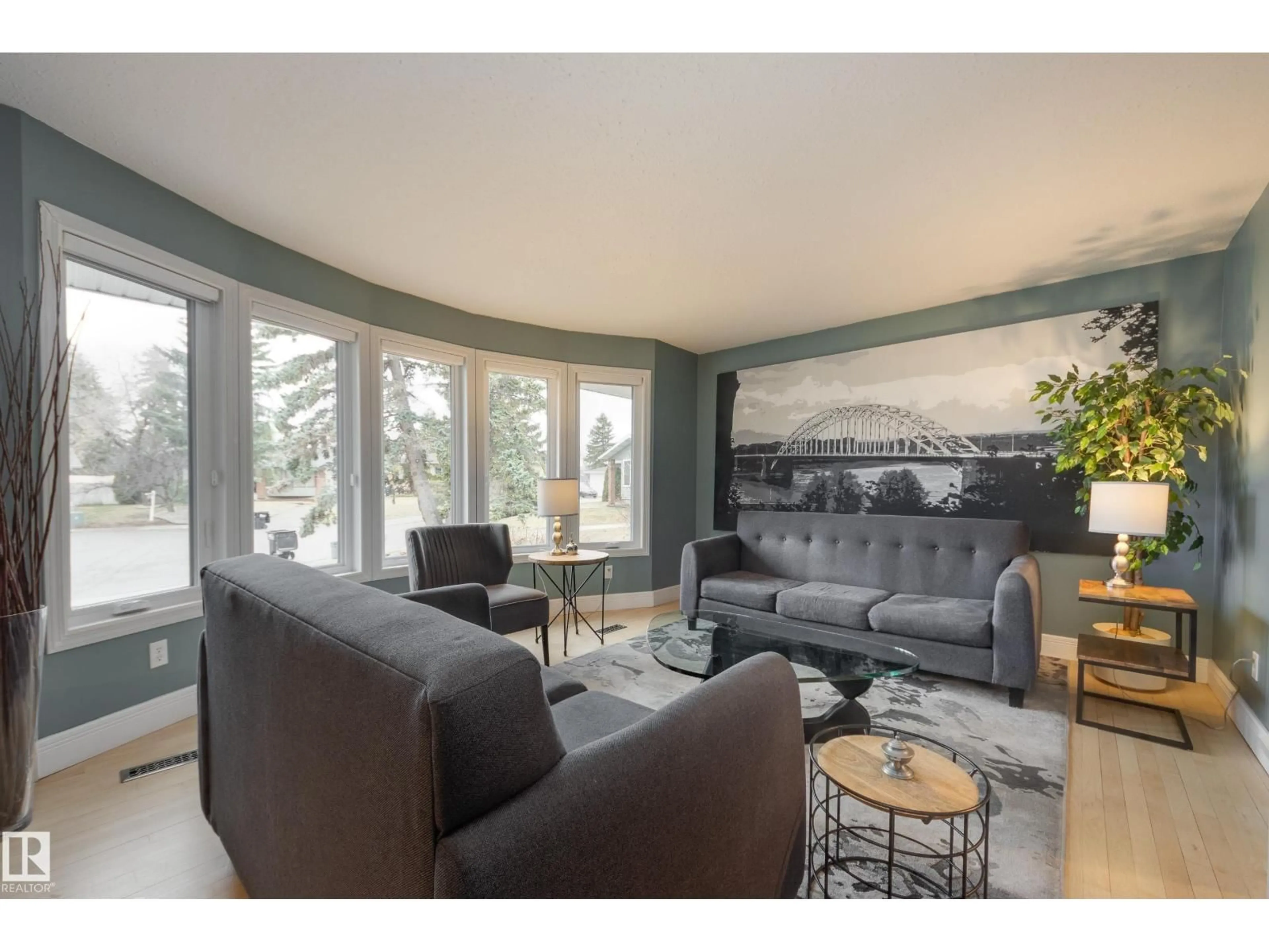 Living room with furniture, unknown for 205 GROVELAND PL, Sherwood Park Alberta T8A3G3