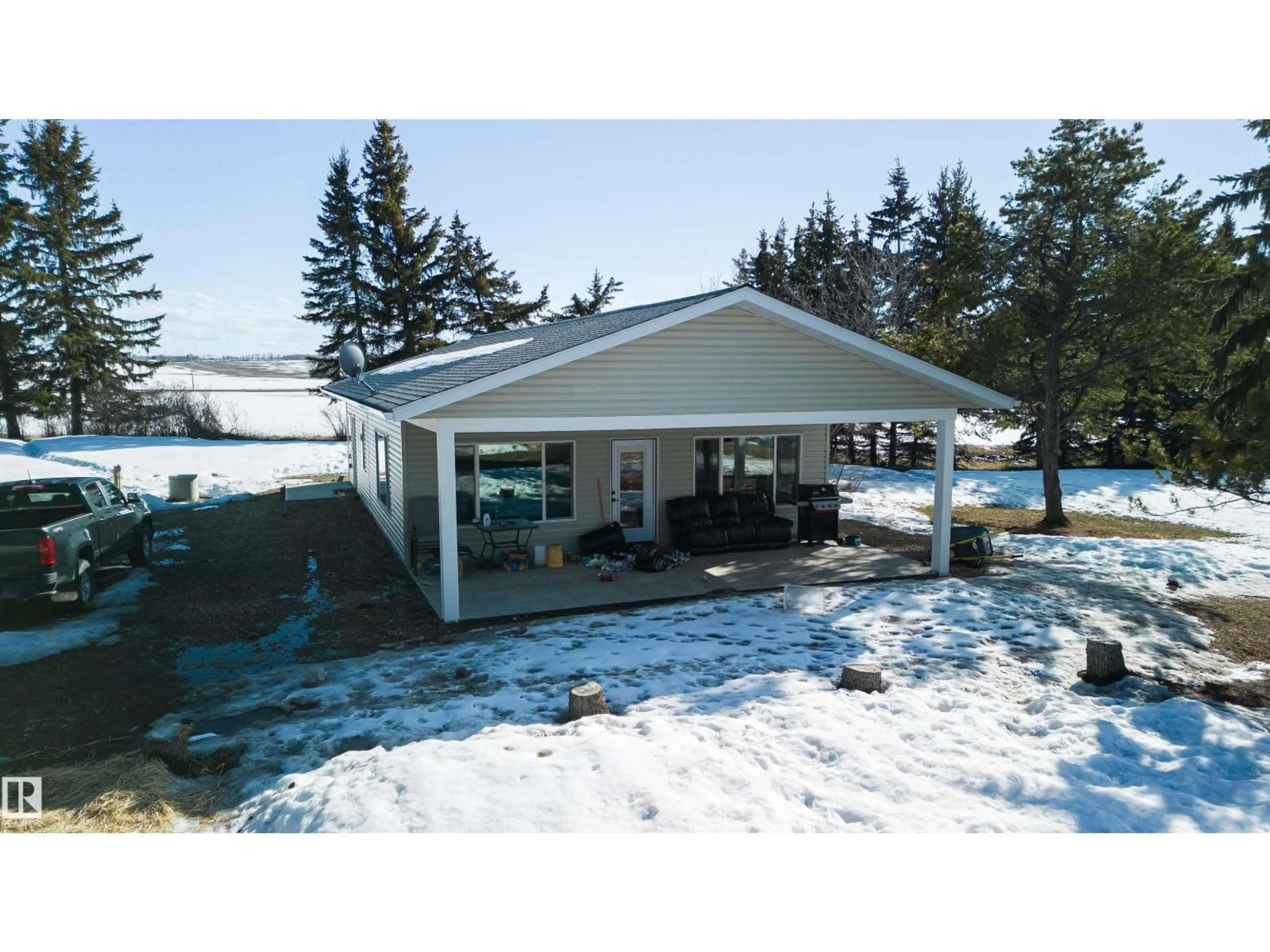 Home with vinyl exterior material, unknown for 59253 RANGE ROAD 170, Rural Smoky Lake County Alberta T0A3C0