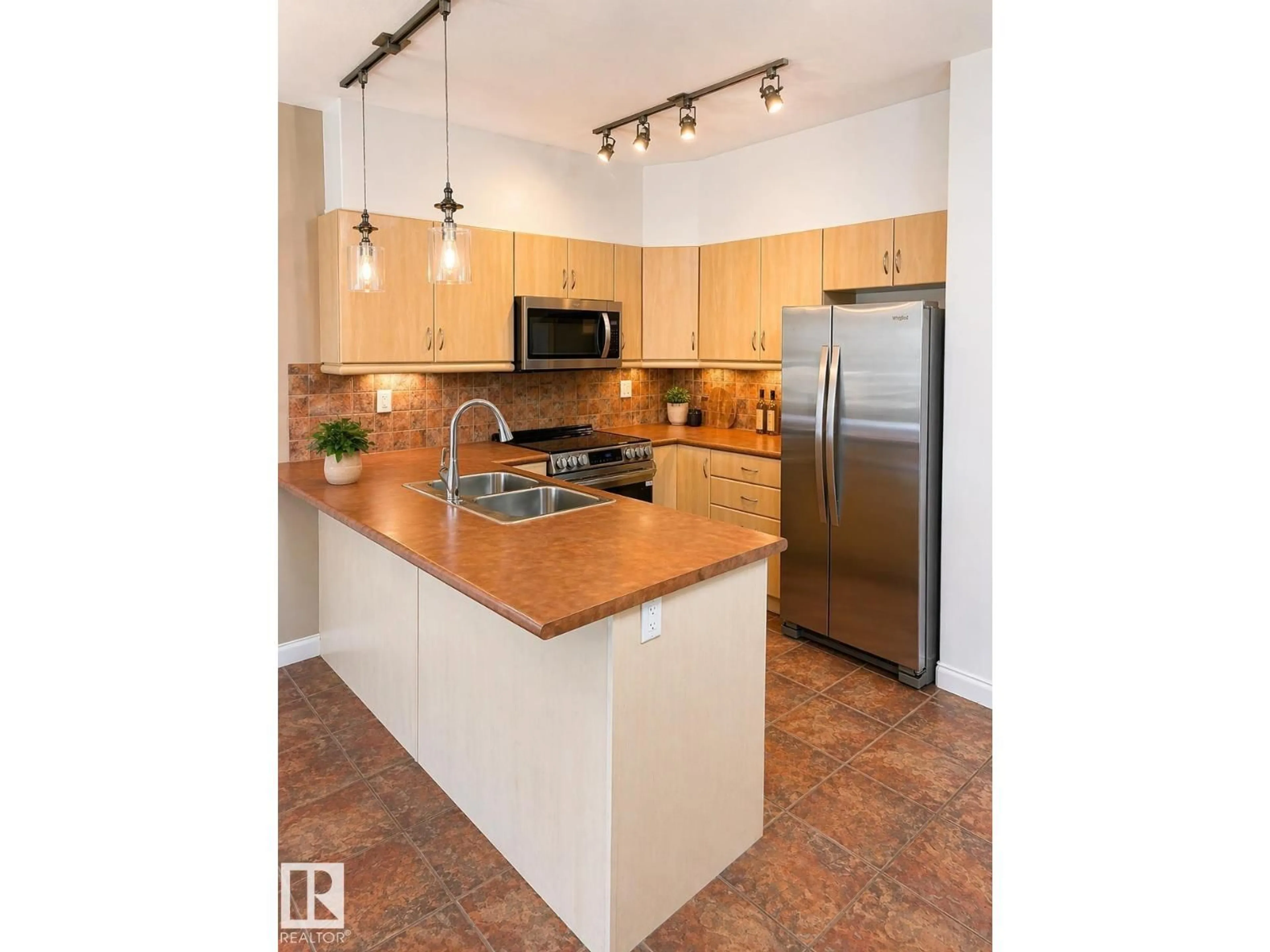 Unknown for #310 - 1406 HODGSON WY, Edmonton Alberta T6R3K1