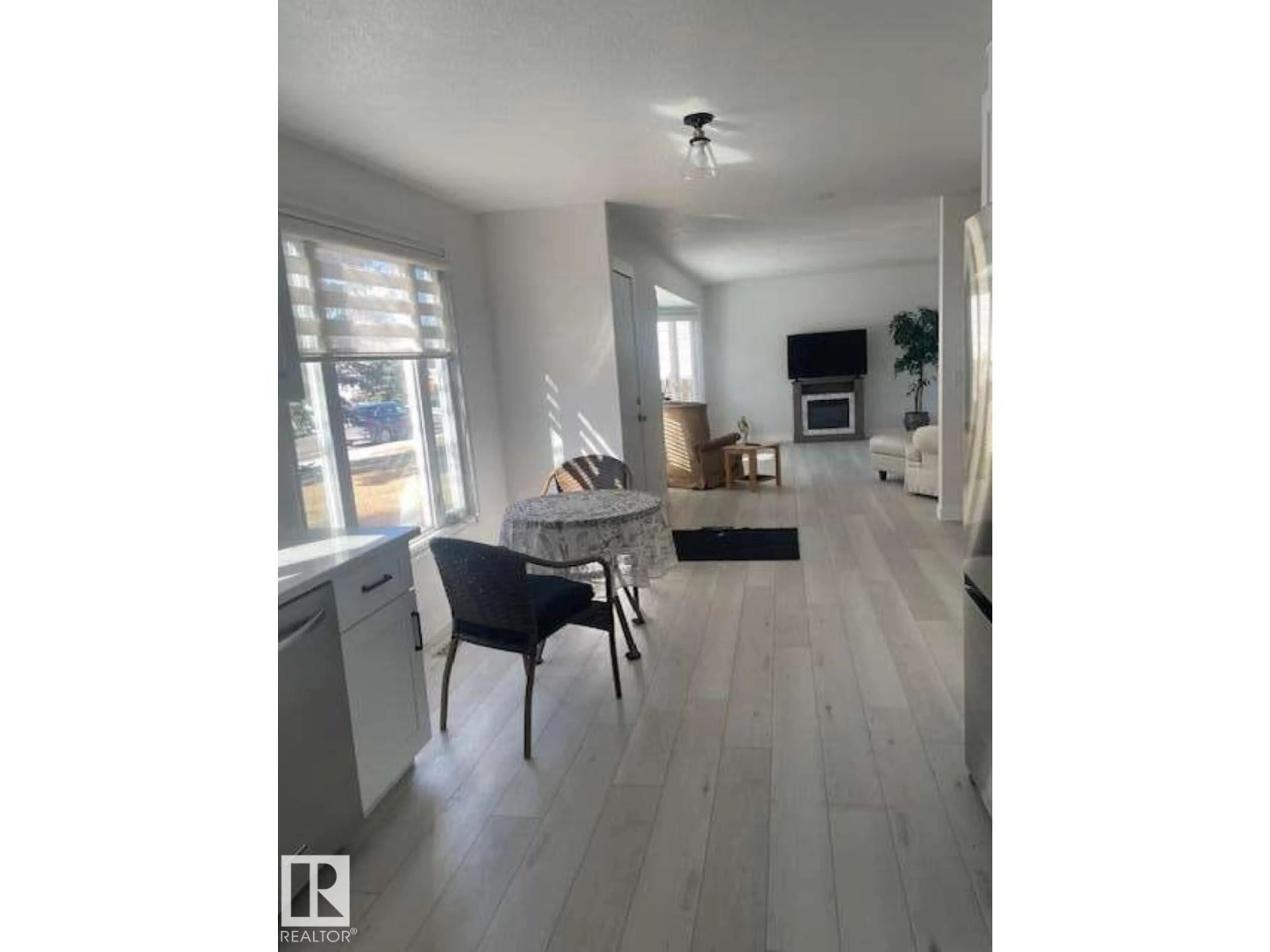 A pic of a room for 1929 65 ST, Edmonton Alberta T6L1M1