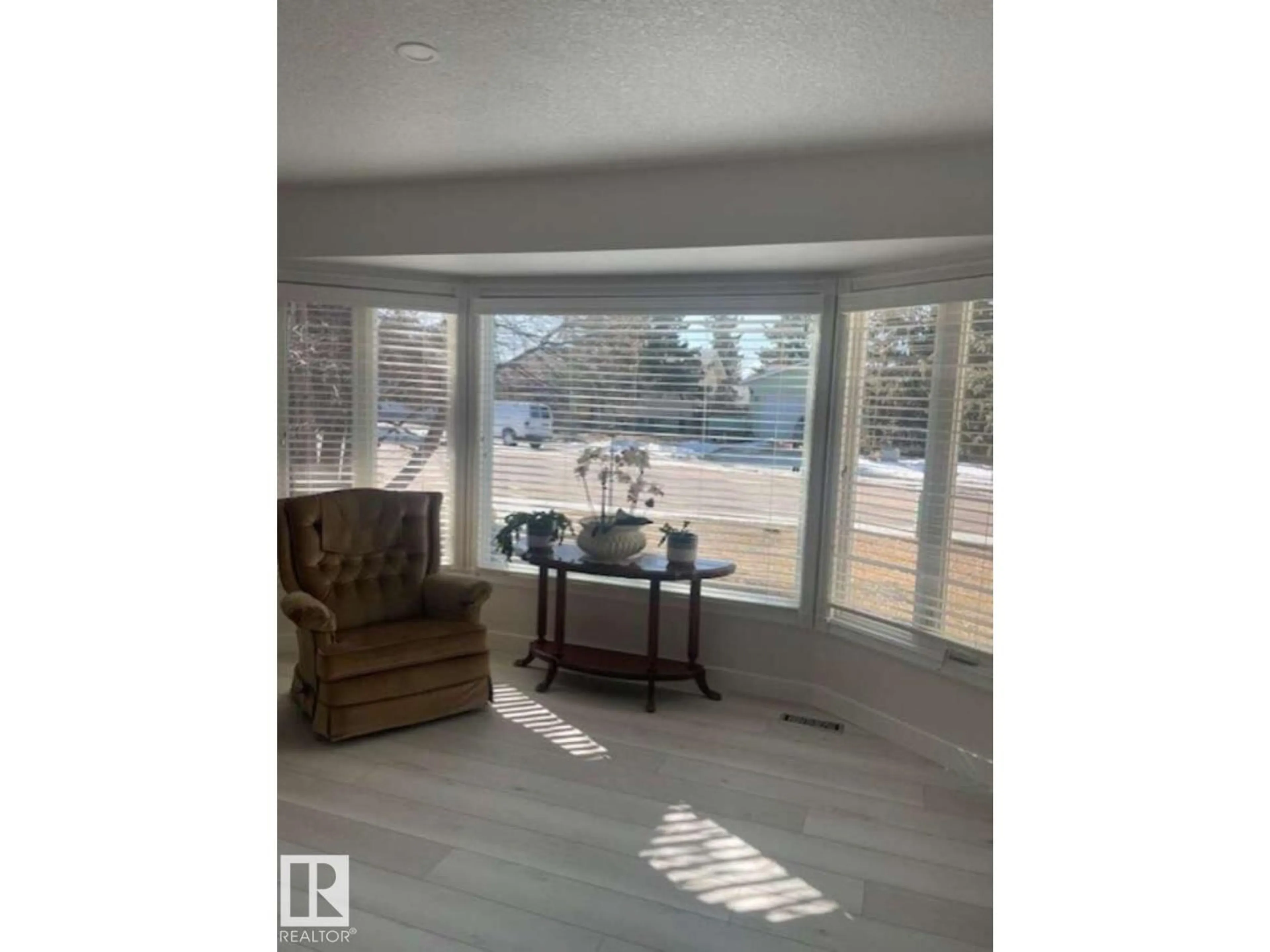 A pic of a room for 1929 65 ST, Edmonton Alberta T6L1M1