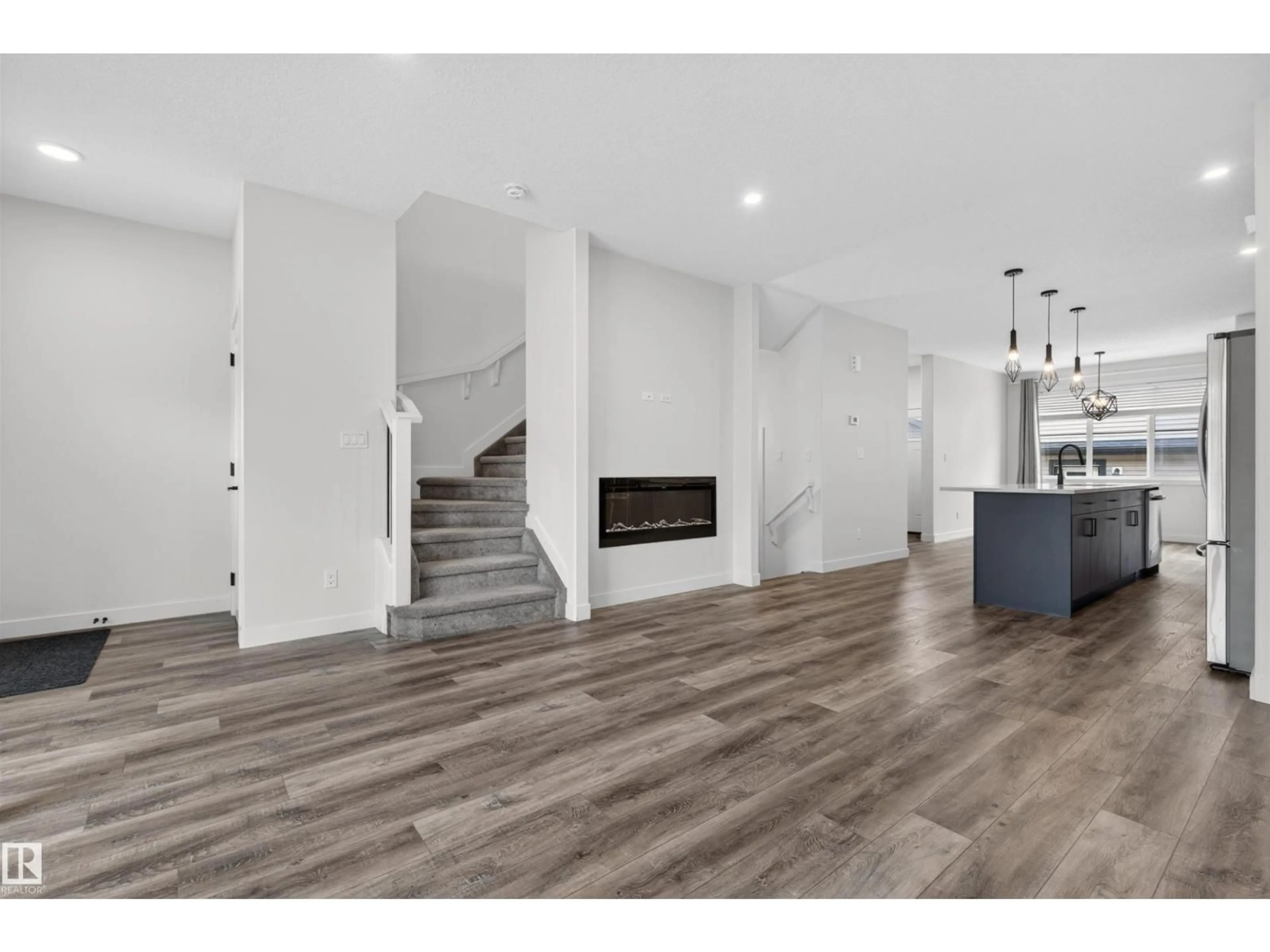 Unknown for 2937 COUGHLAN GR, Edmonton Alberta T6W3X6