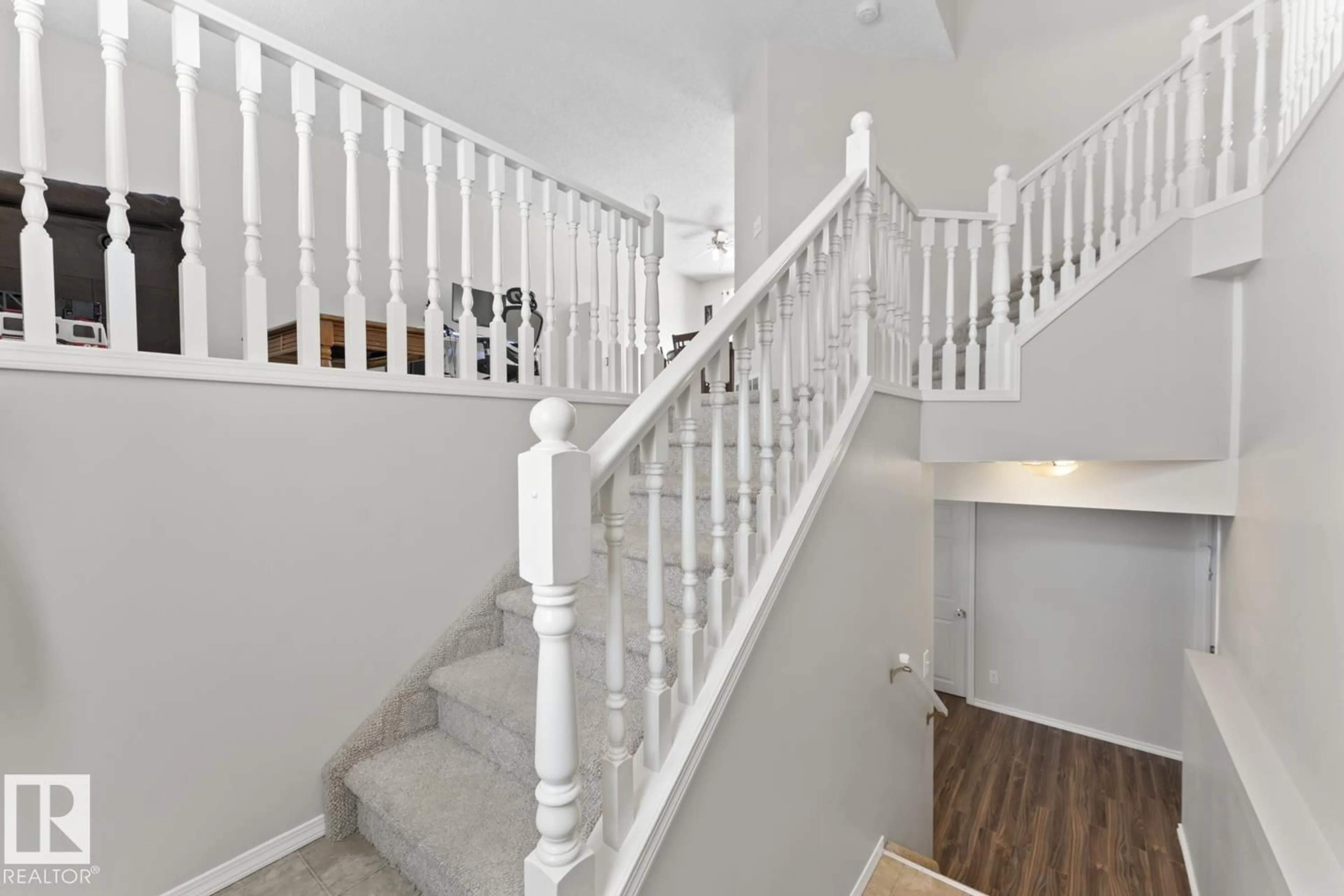 Stairs for 4805 45 ST, Cold Lake Alberta T9M1N7