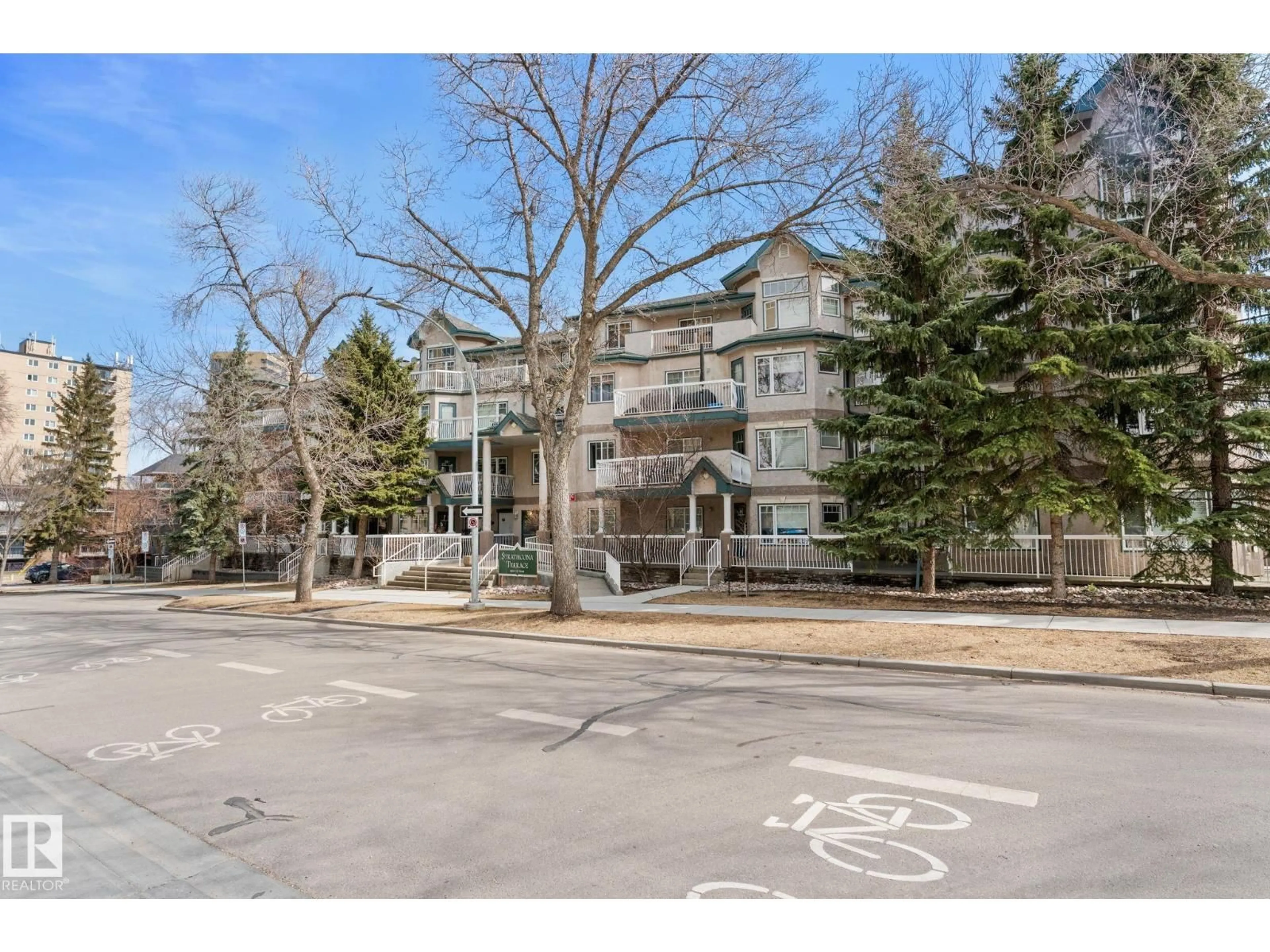 Unknown for #203 - 8909 100 ST, Edmonton Alberta T6E6T4