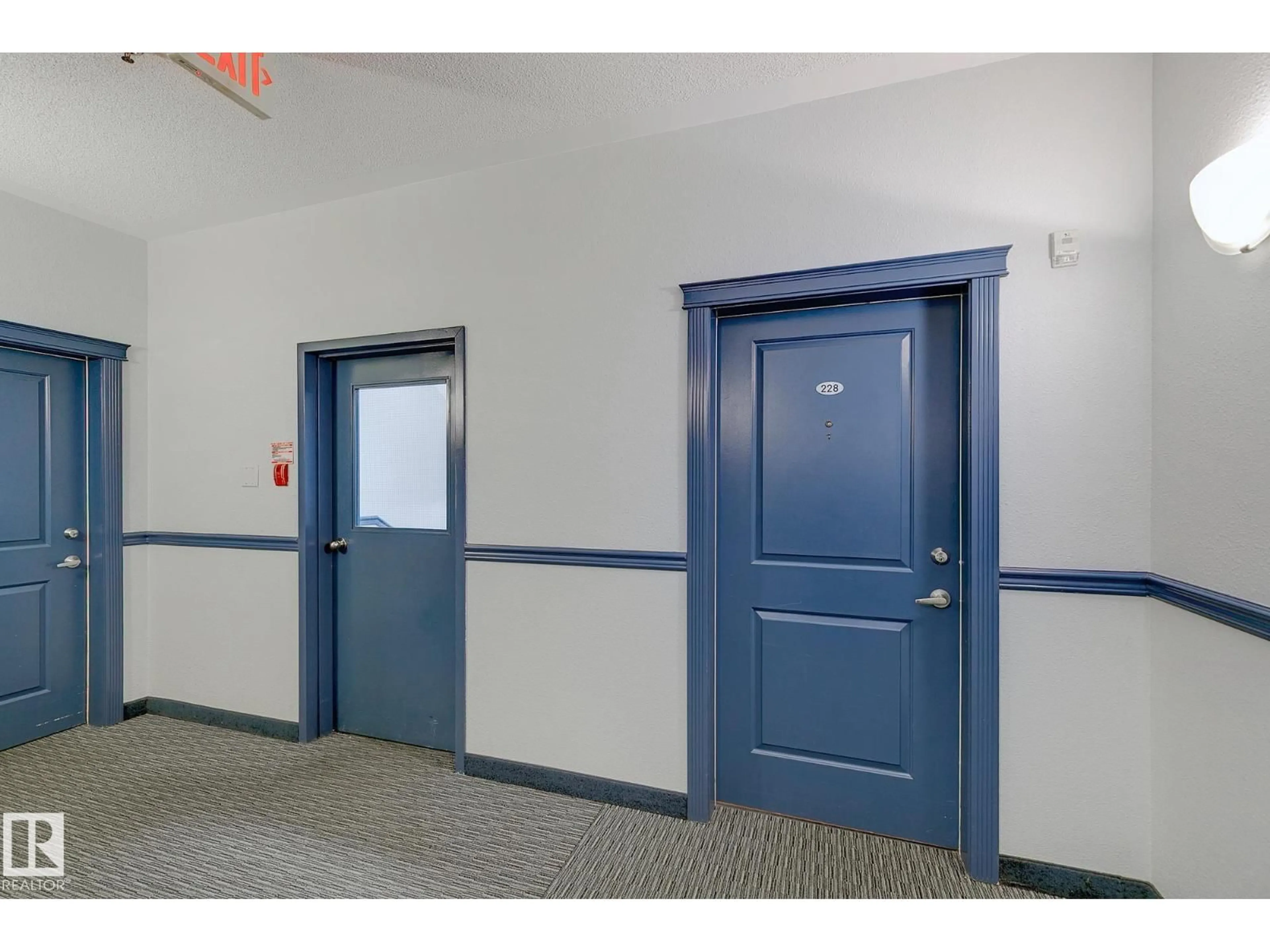 Indoor foyer for #228 - 2305 35A AV, Edmonton Alberta T6T1Z2