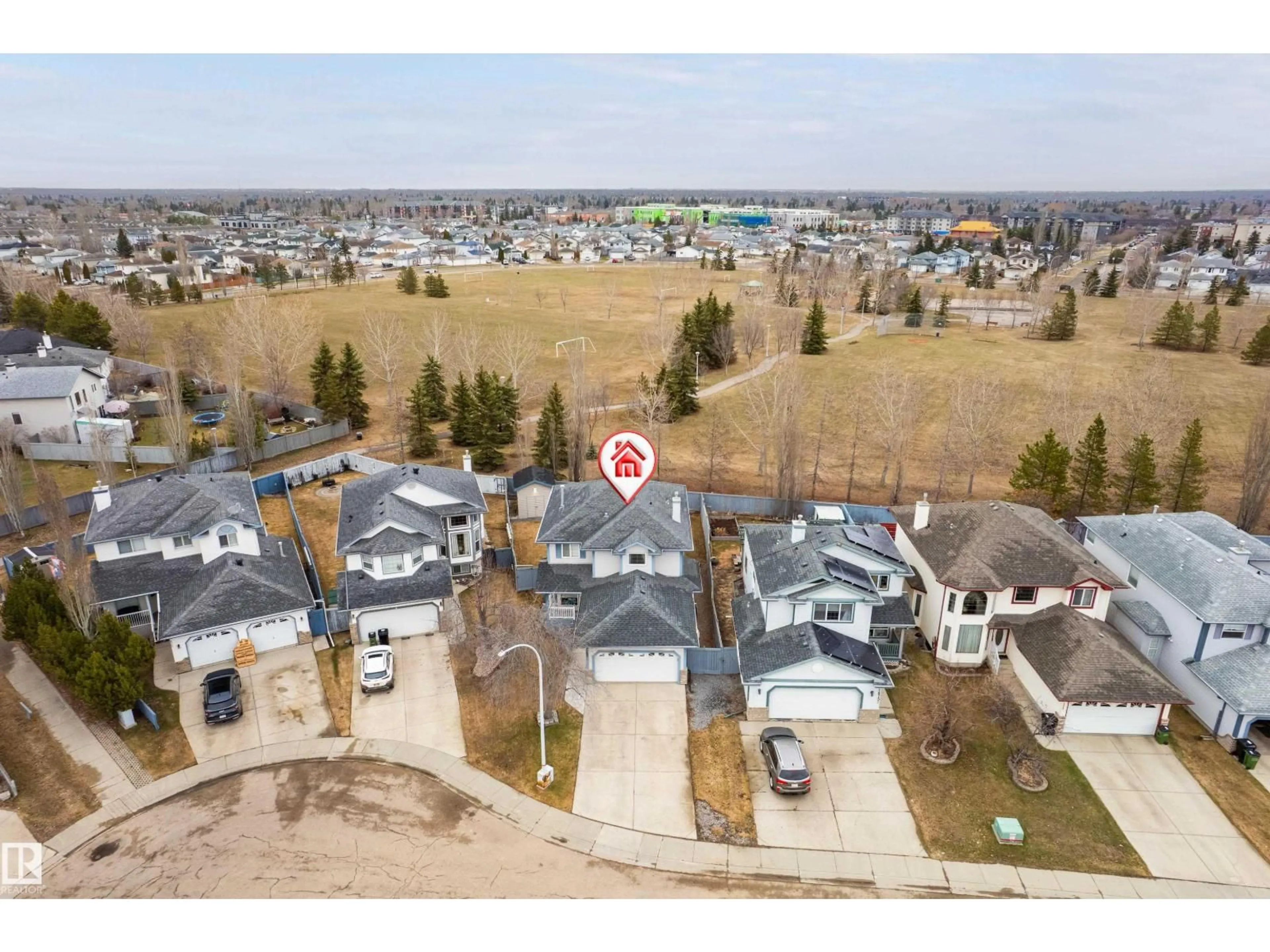 A pic from outside/outdoor area/front of a property/back of a property/a pic from drone, street for 14755 131 ST, Edmonton Alberta T6V1J9