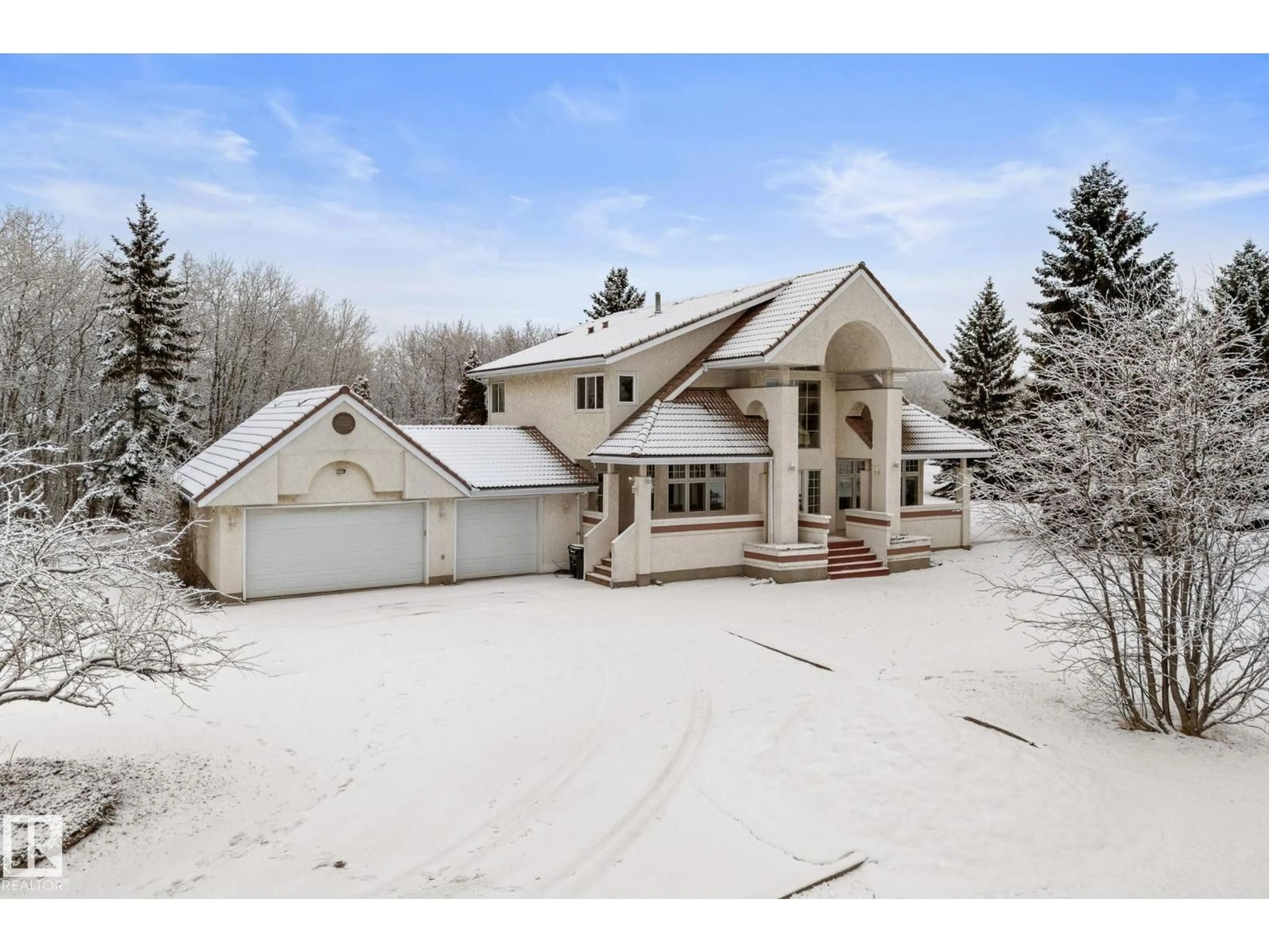 A pic from outside/outdoor area/front of a property/back of a property/a pic from drone, unknown for 169 52319 RGE ROAD 231, Rural Strathcona County Alberta T8B1A8