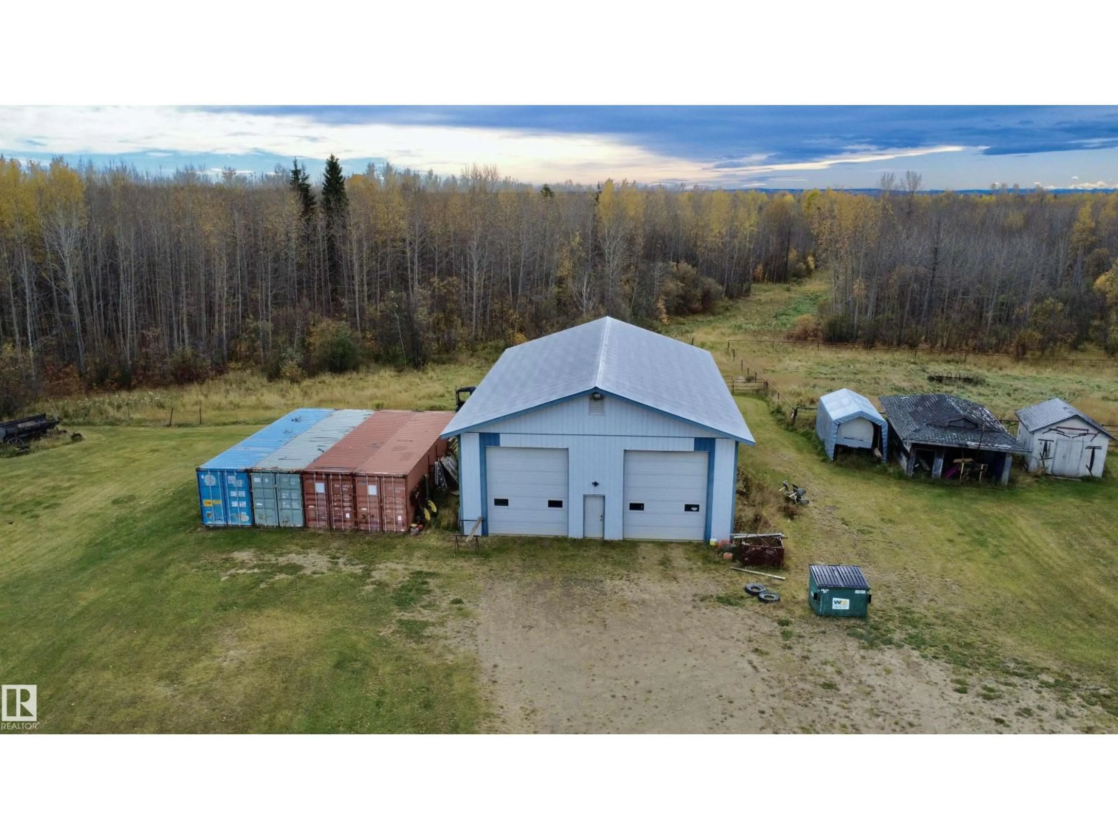 A pic from outside/outdoor area/front of a property/back of a property/a pic from drone, building for 48030 RANGE ROAD 84, Rural Brazeau County Alberta T7A2A1