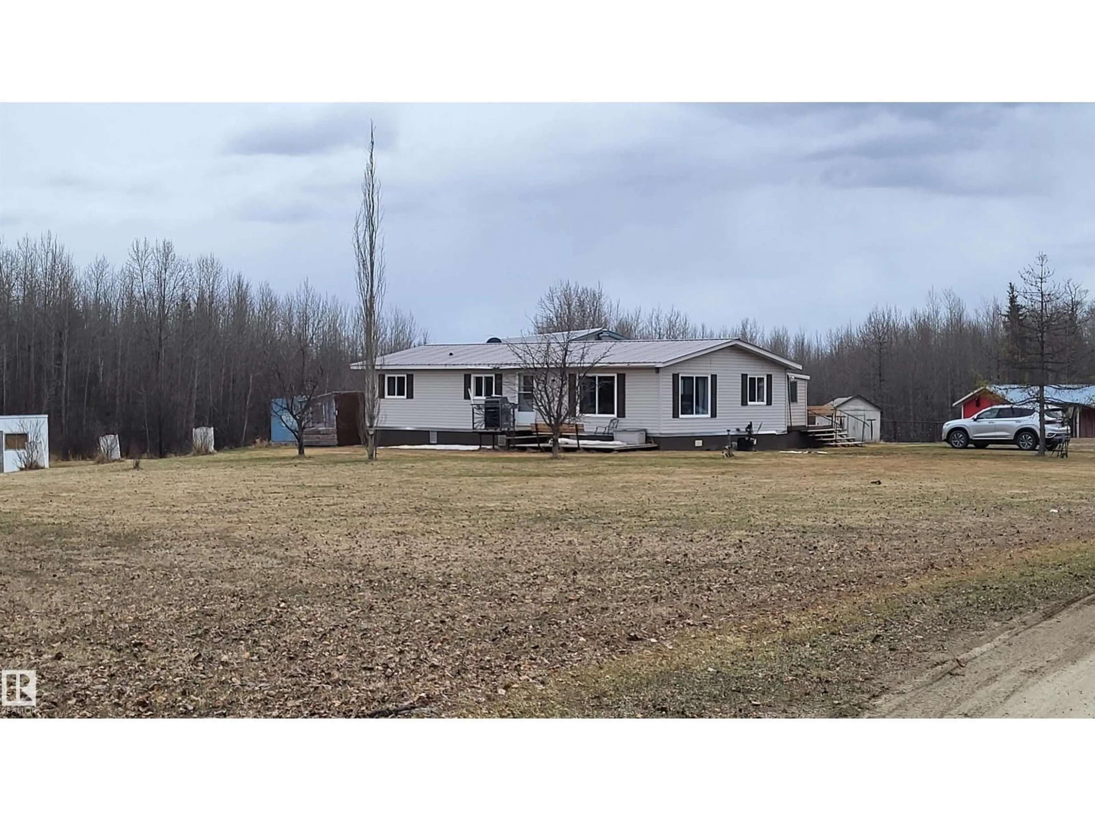 A pic from outside/outdoor area/front of a property/back of a property/a pic from drone, unknown for 48030 RANGE ROAD 84, Rural Brazeau County Alberta T7A2A1