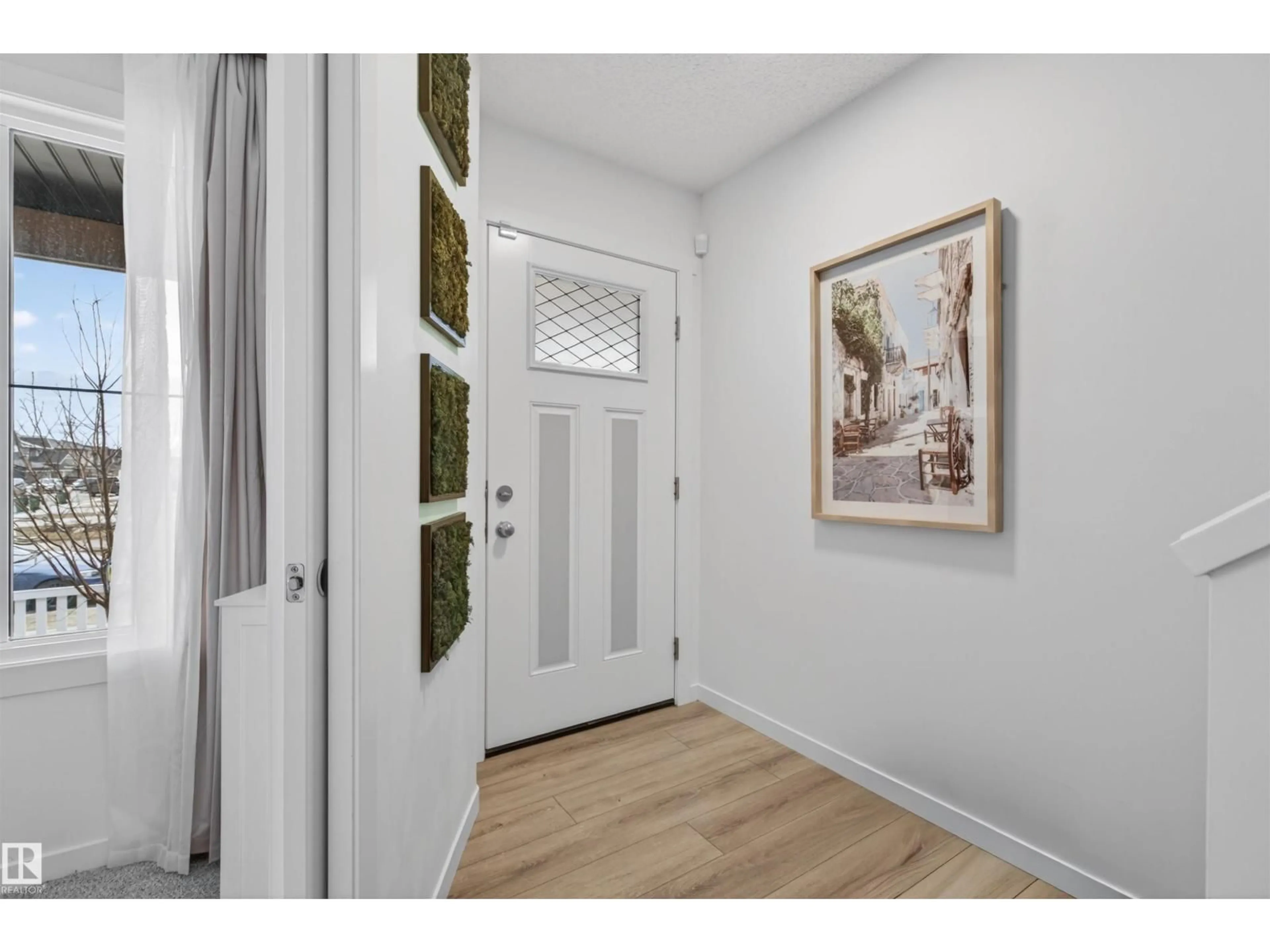 Indoor entryway for NW - 2824 192 ST, Edmonton Alberta T6M3B5