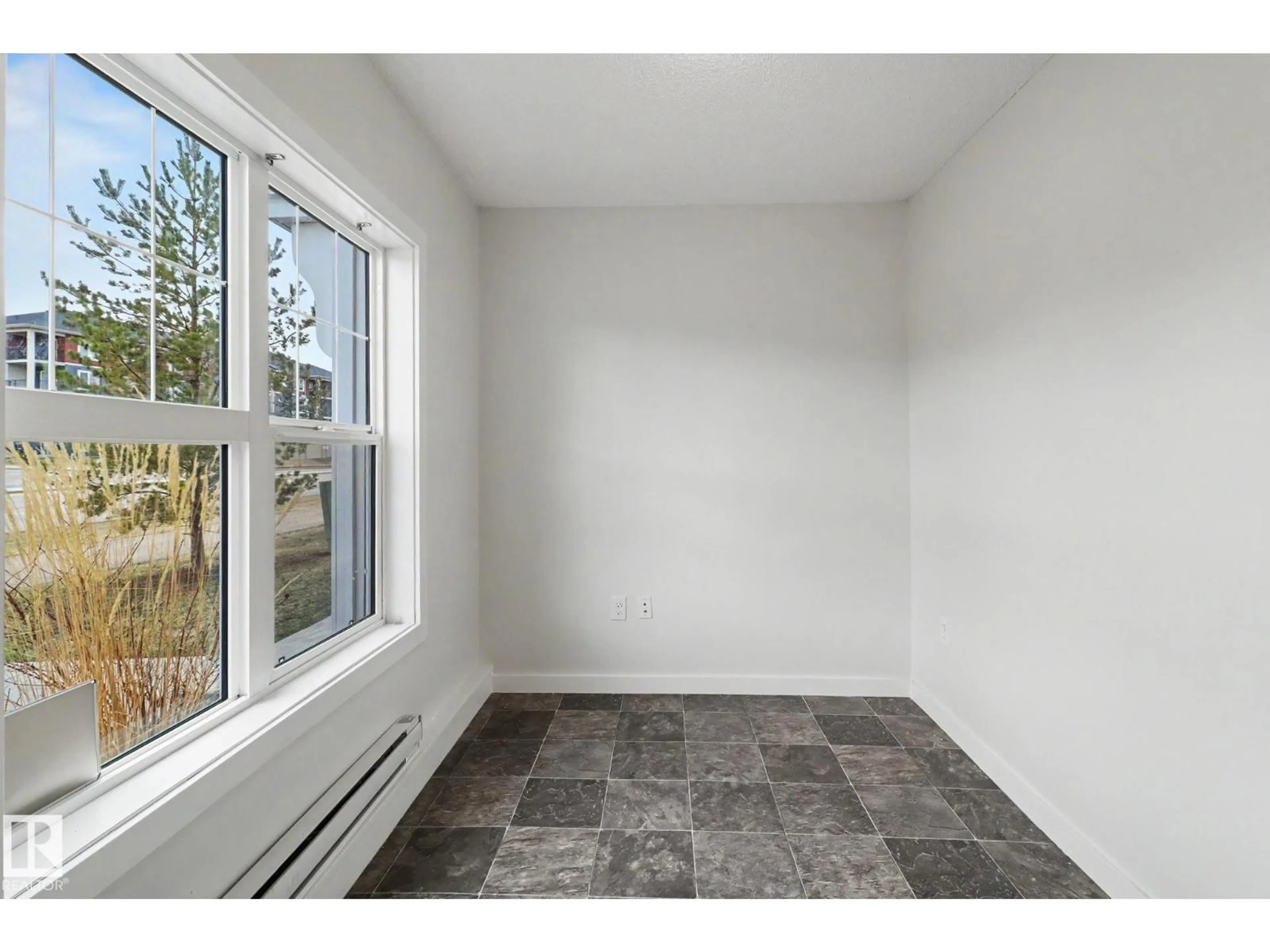 A pic of a room for 43 - 2803 JAMES MOWATT TR, Edmonton Alberta T6W2P5