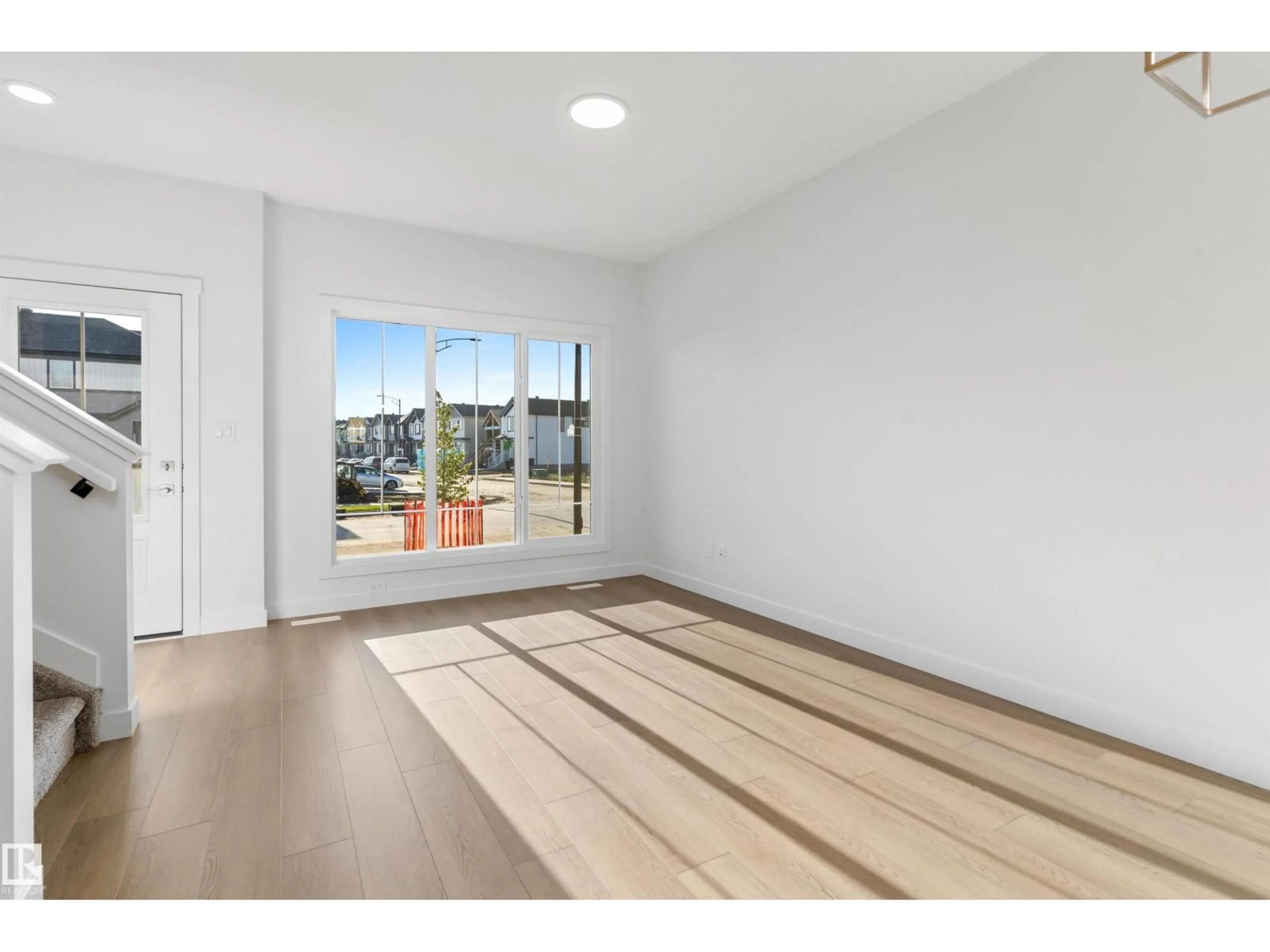 A pic of a room for NW - 1609 210A ST, Edmonton Alberta T6M3E1