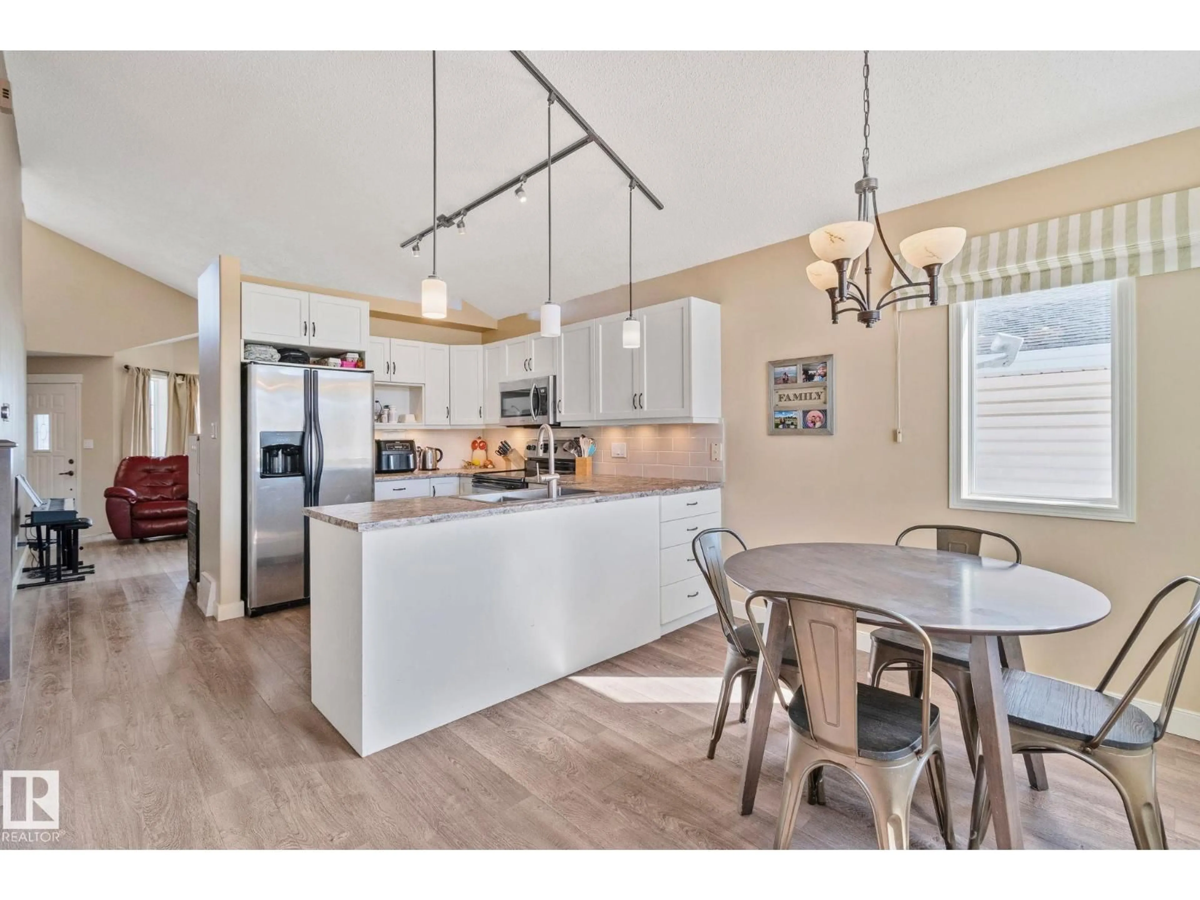 Open concept kitchen, unknown for 13817 131A AV, Edmonton Alberta T5L5A7