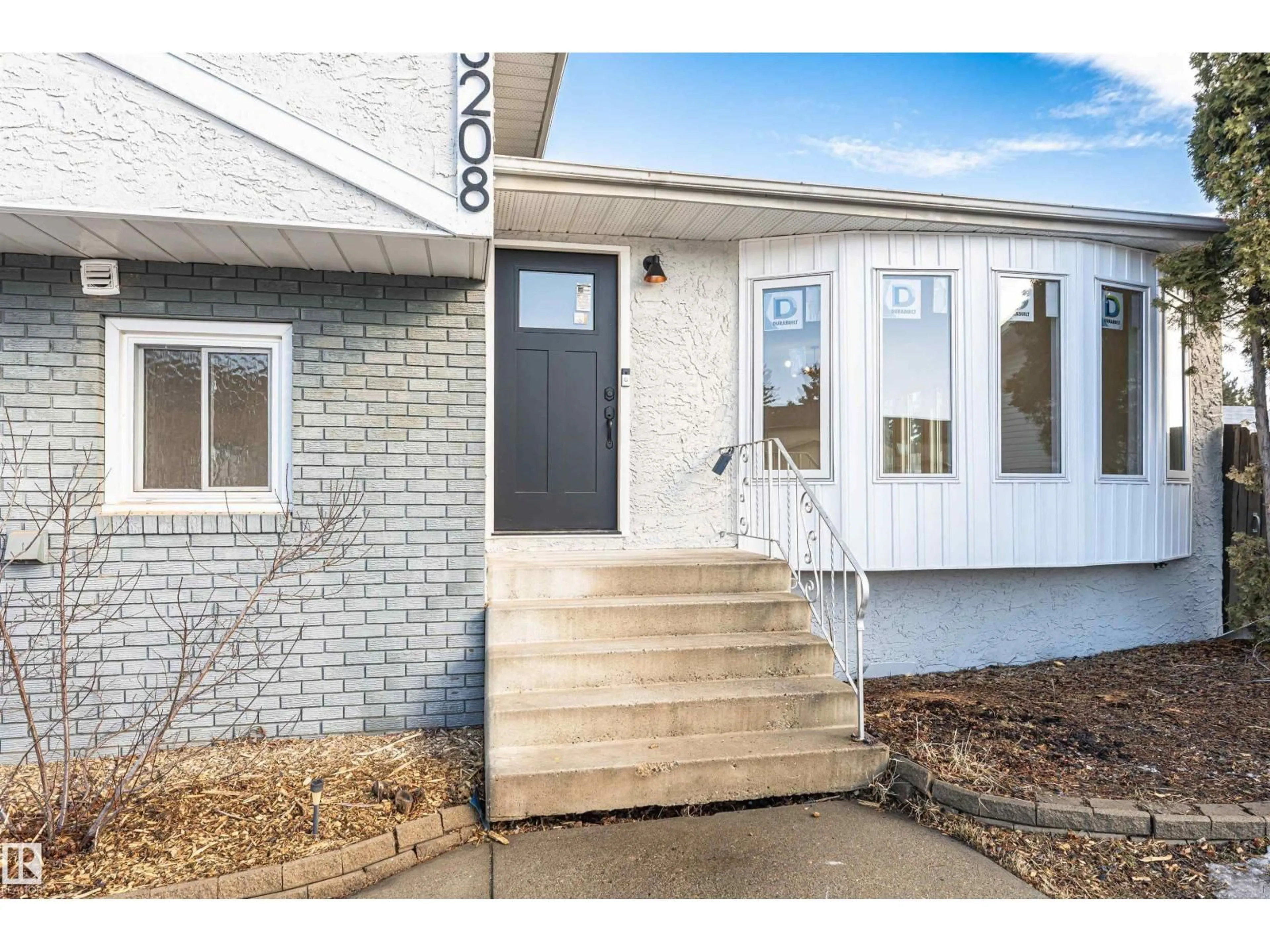 Unknown for 3208 130 AV, Edmonton Alberta T5A3B3