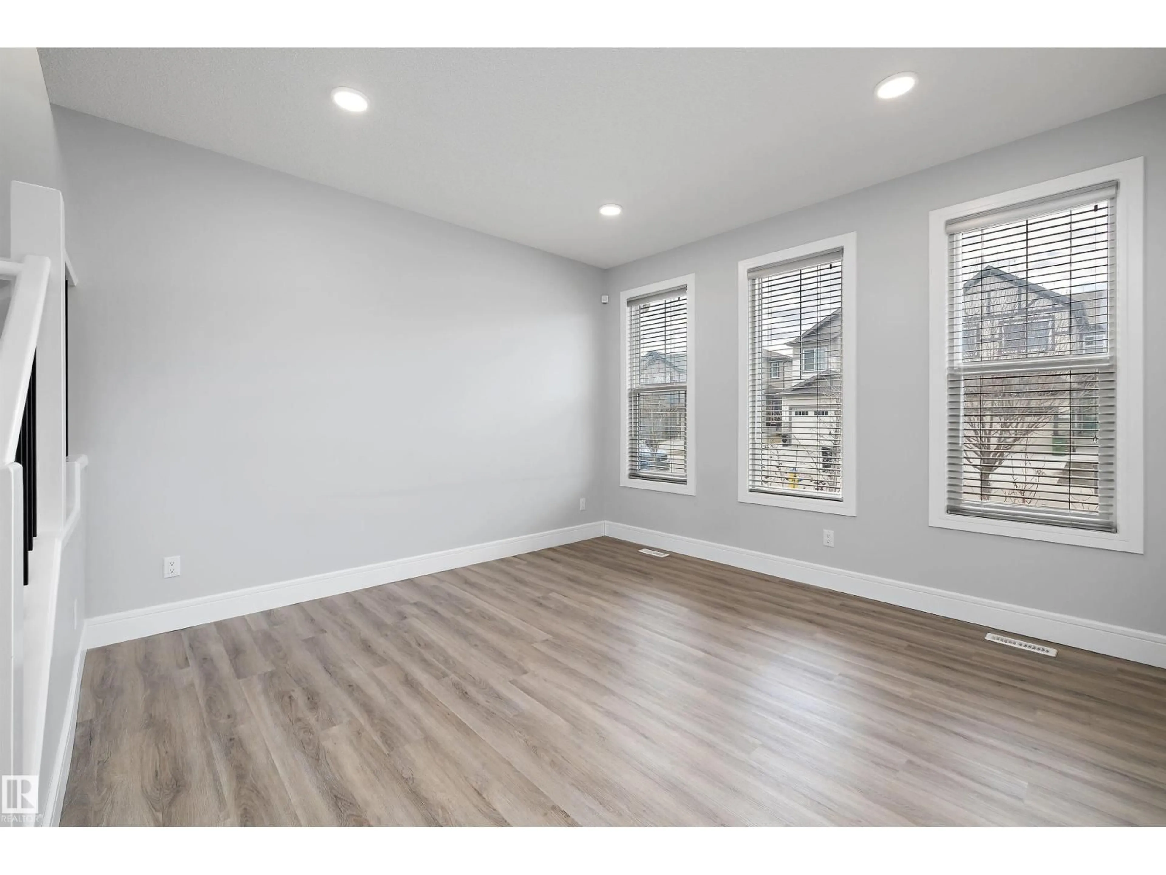 A pic of a room for 4235 CHICHAK CL, Edmonton Alberta T6W4B3