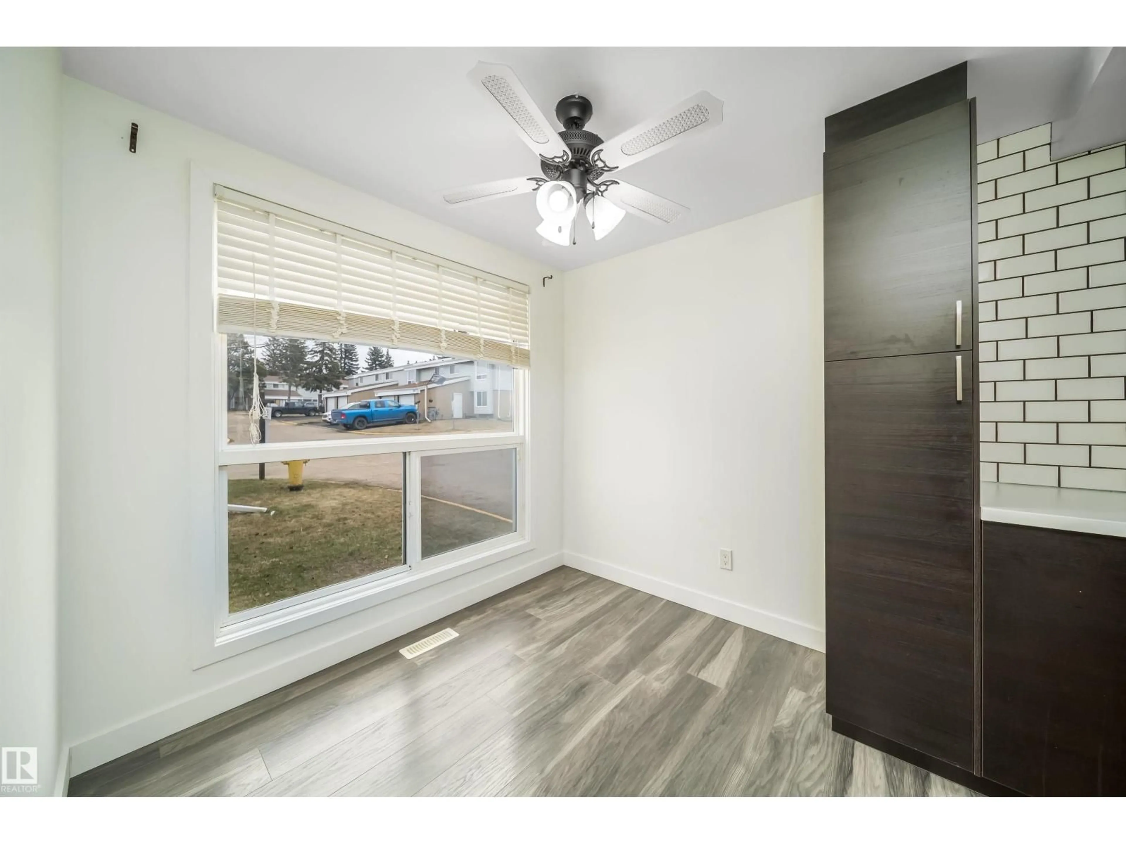 Unknown for 195 GRANDIN VG, St. Albert Alberta T8N2J3