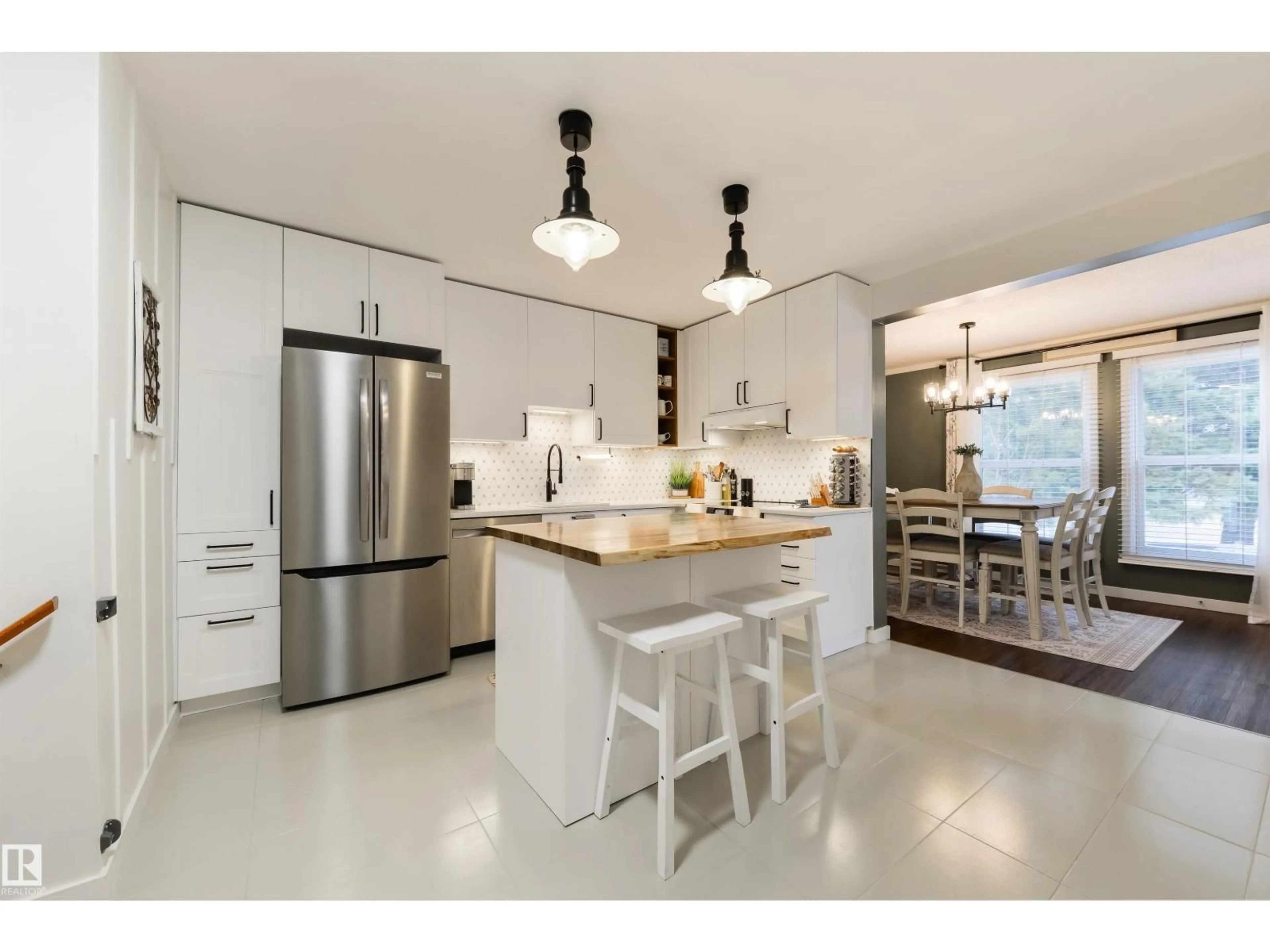 Open concept kitchen, ceramic/tile floor for 50 GRANDVIEW RG, St. Albert Alberta T8N1T3