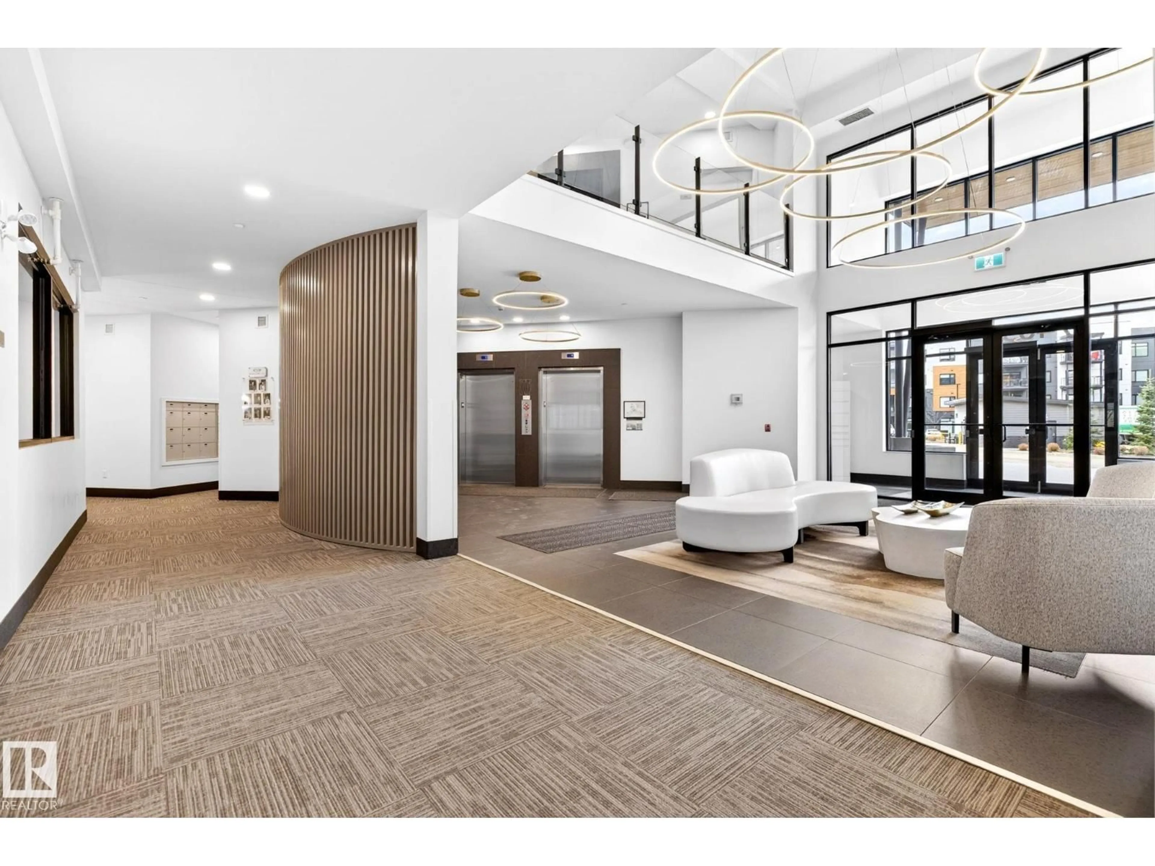 Indoor foyer for 520 7463 MAY CM NW, Edmonton Alberta T6R0X1