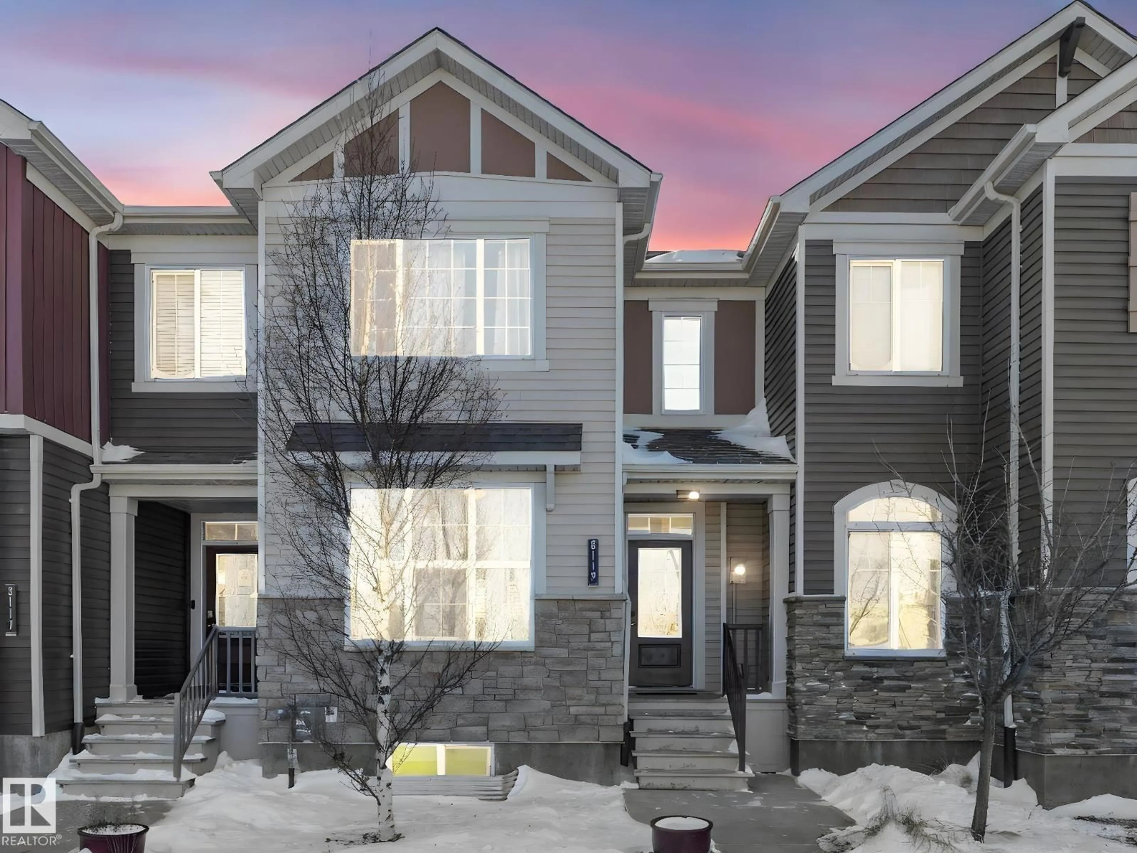 Home with vinyl exterior material, street for 8119 CHAPPELLE WY, Edmonton Alberta T6W3L7