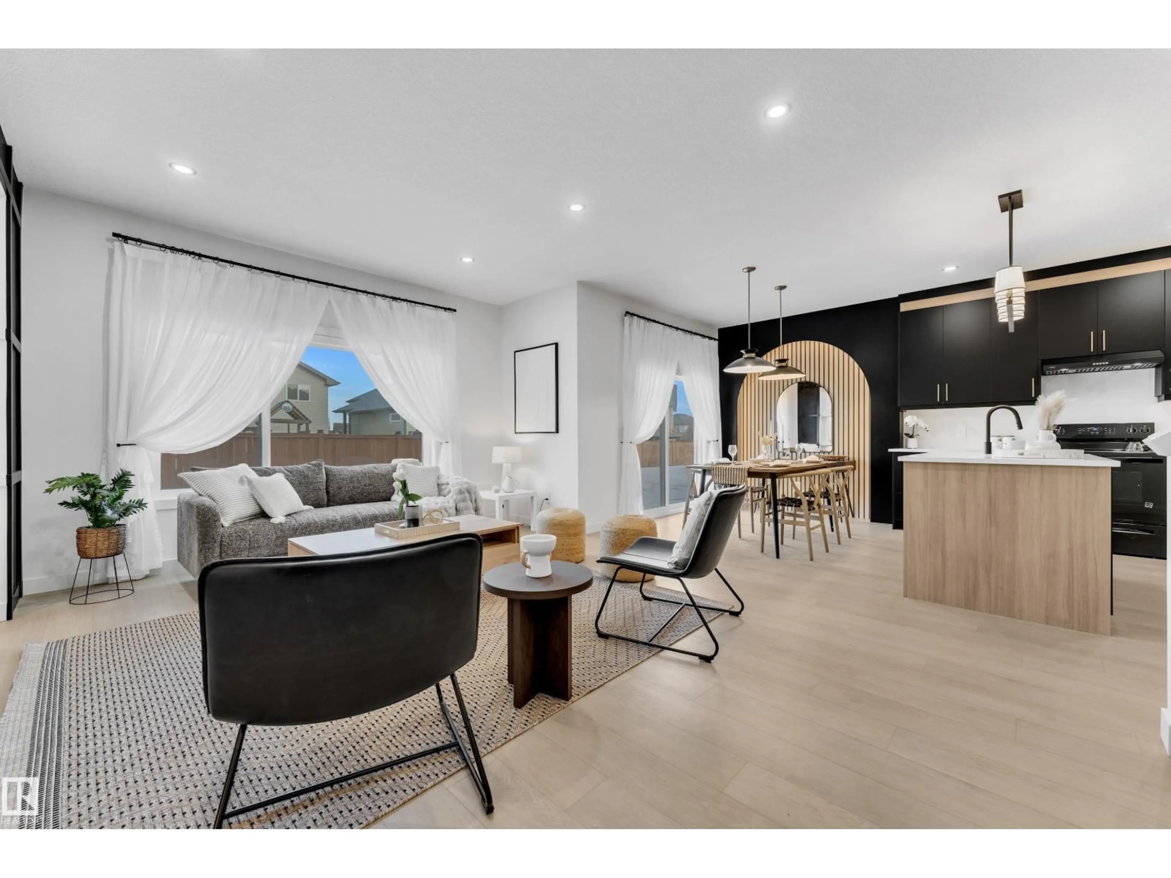 Open concept kitchen, unknown for 1089 STARLING DR, Edmonton Alberta T5S0V4