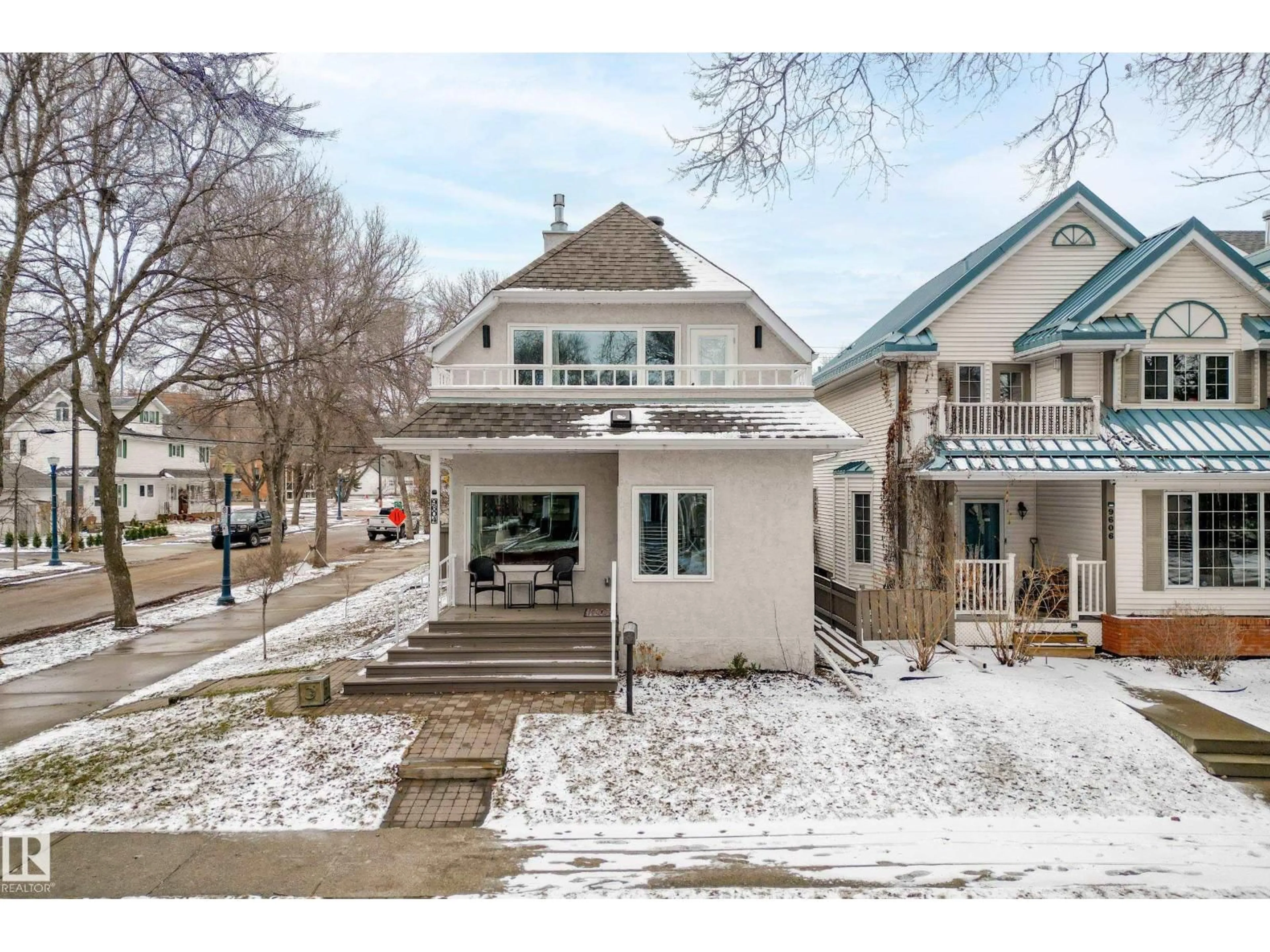 Unknown for 9604 100A ST NW, Edmonton Alberta T5K0B1