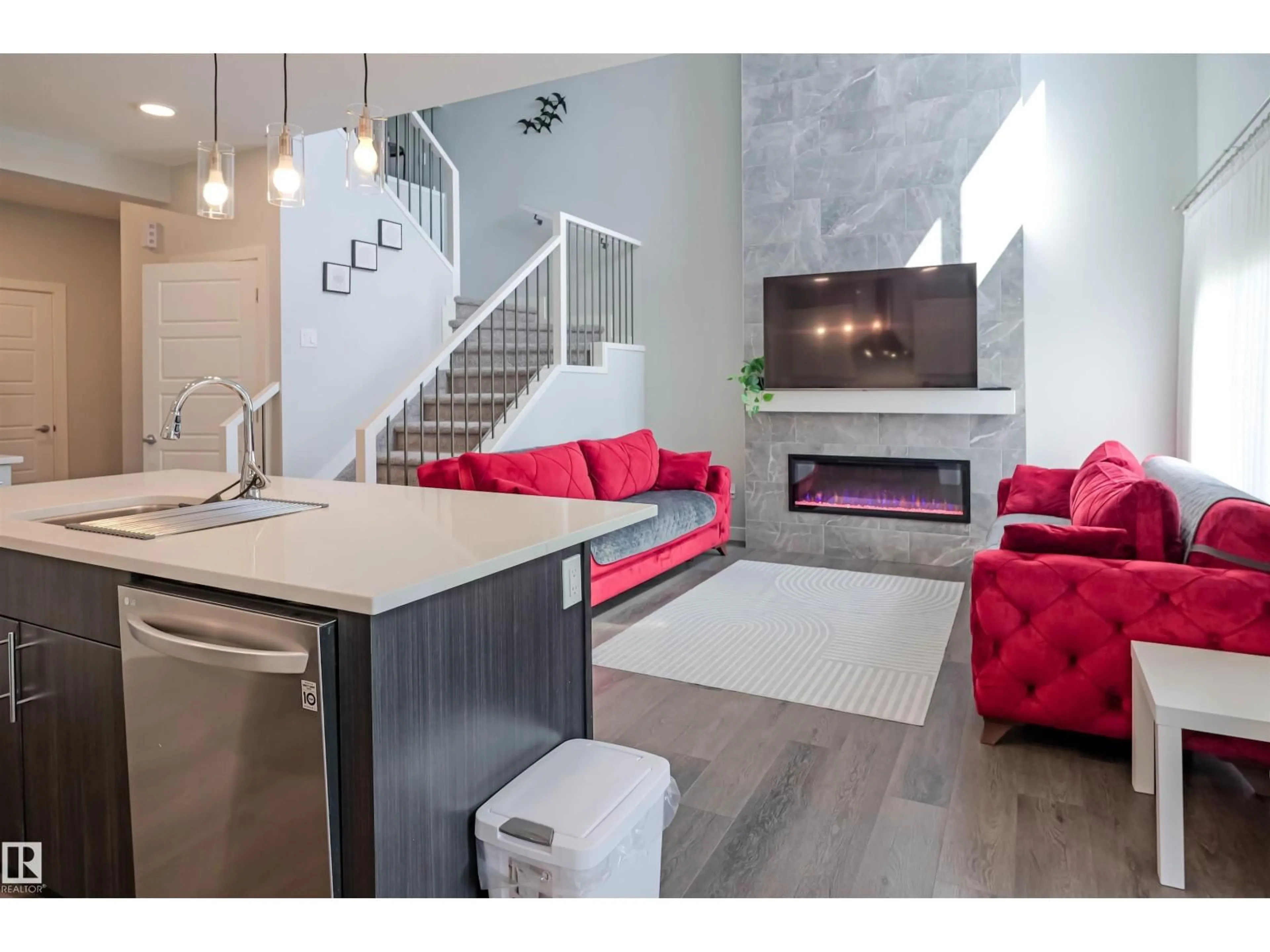 Open concept kitchen, unknown for 111 KINGSBURY CI, Spruce Grove Alberta T7X0C9