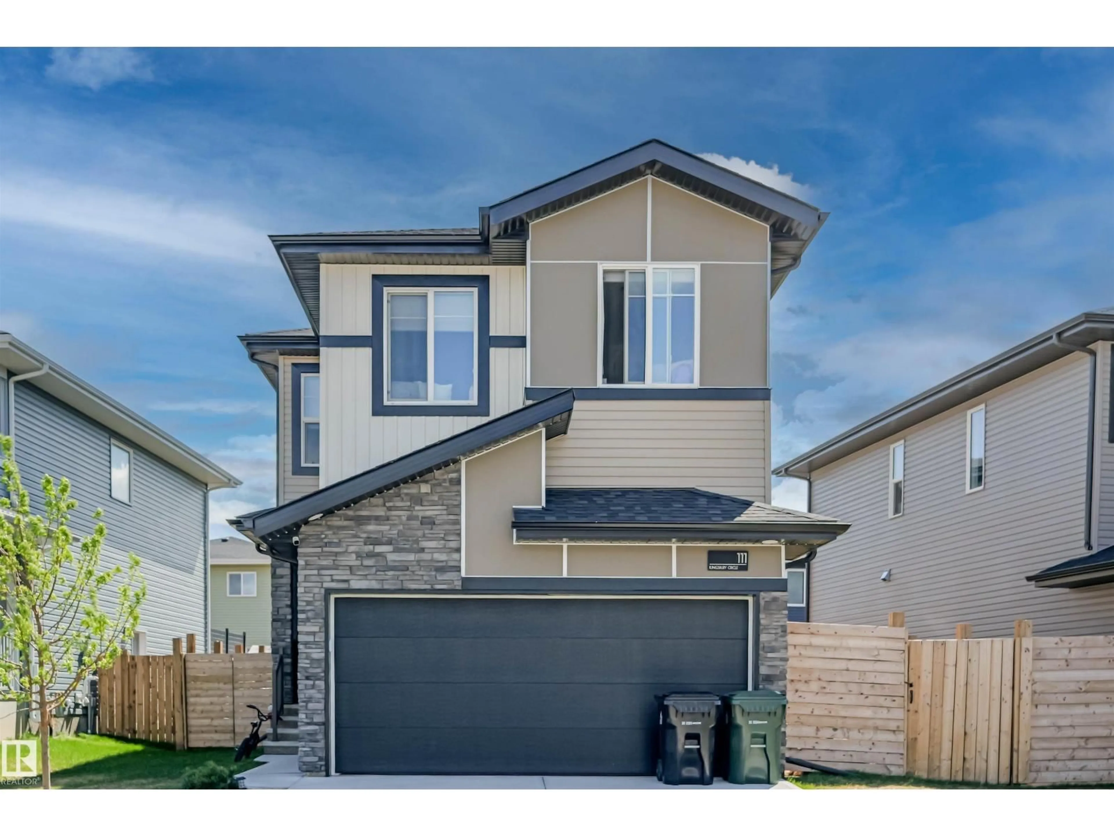 Home with vinyl exterior material, street for 111 KINGSBURY CI, Spruce Grove Alberta T7X0C9