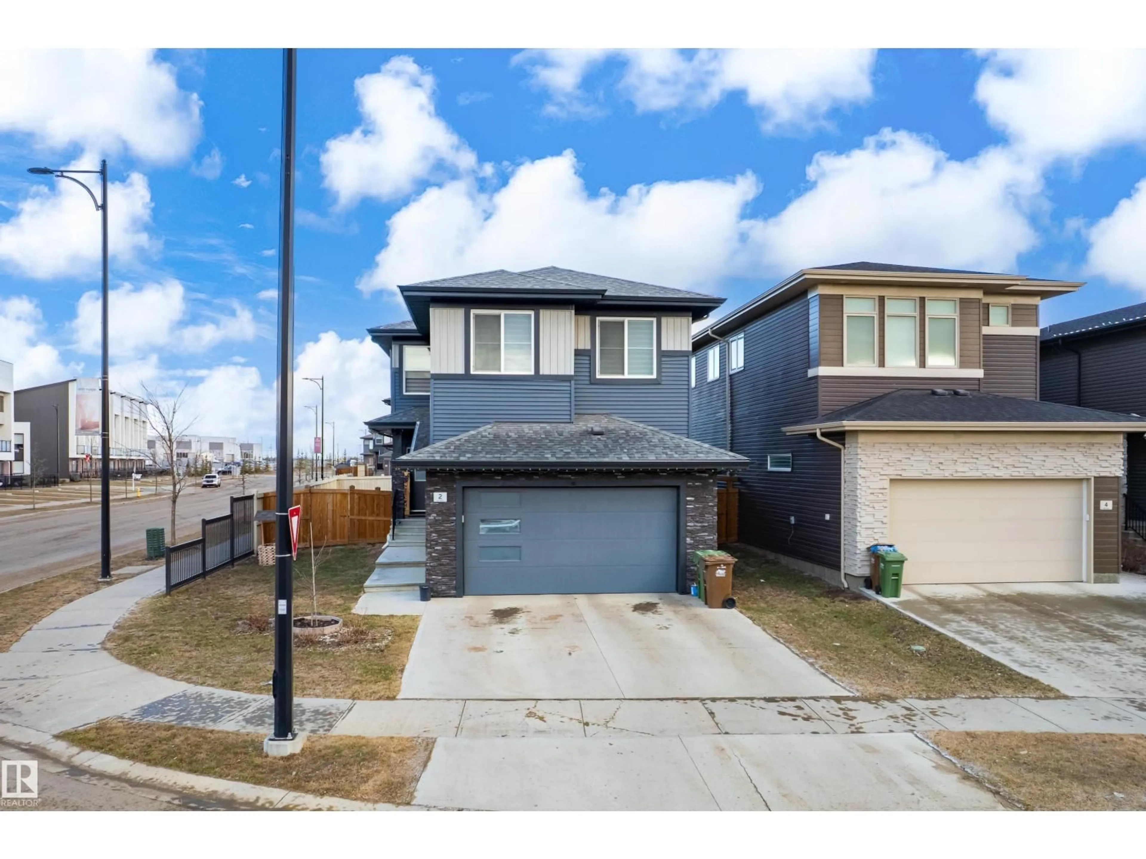 Unknown for 2 EDISON DR, St. Albert Alberta T8N7W1