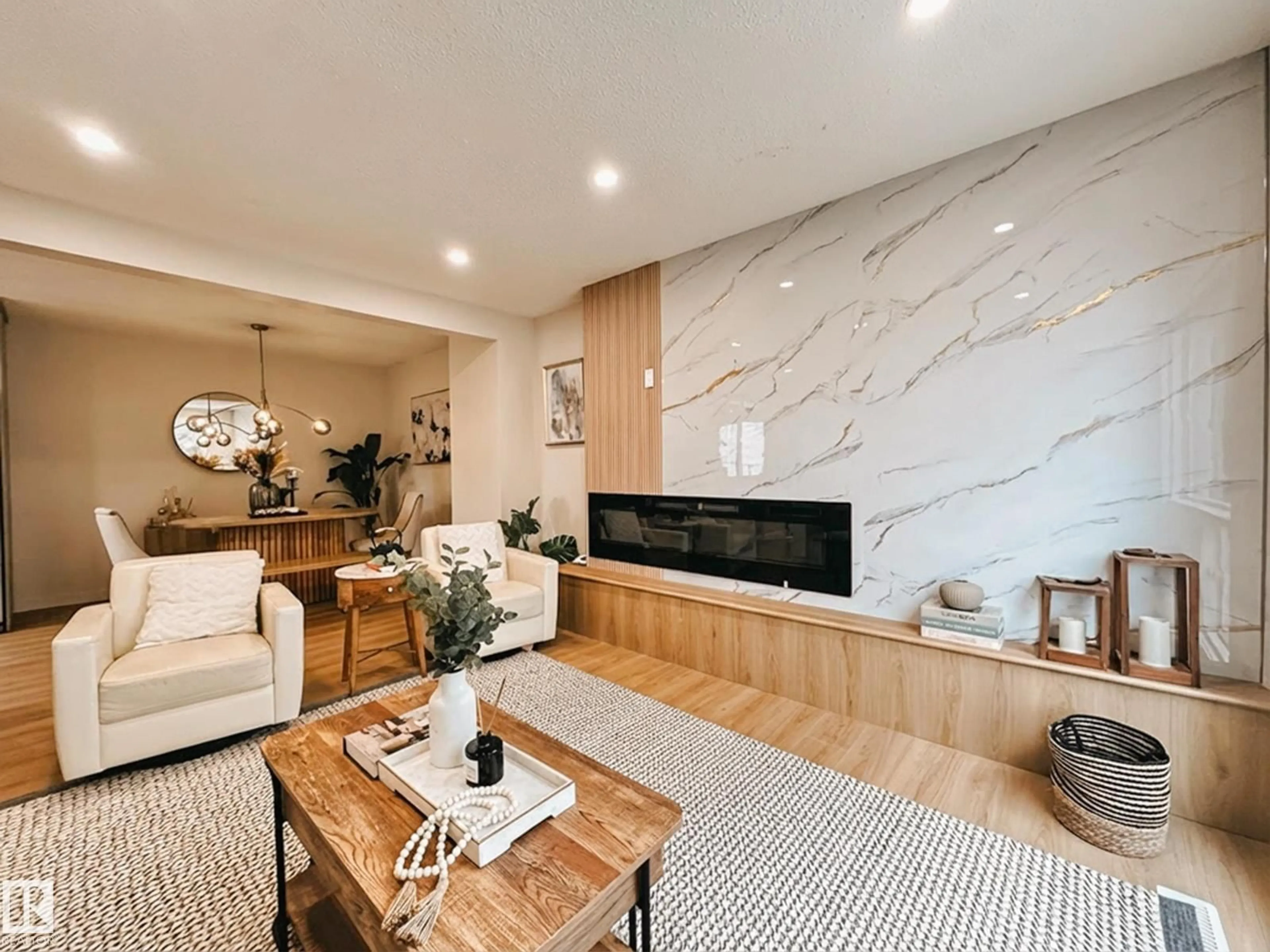 Living room with furniture, ceramic/tile floor for 839 ERIN PL, Edmonton Alberta T5T1M6