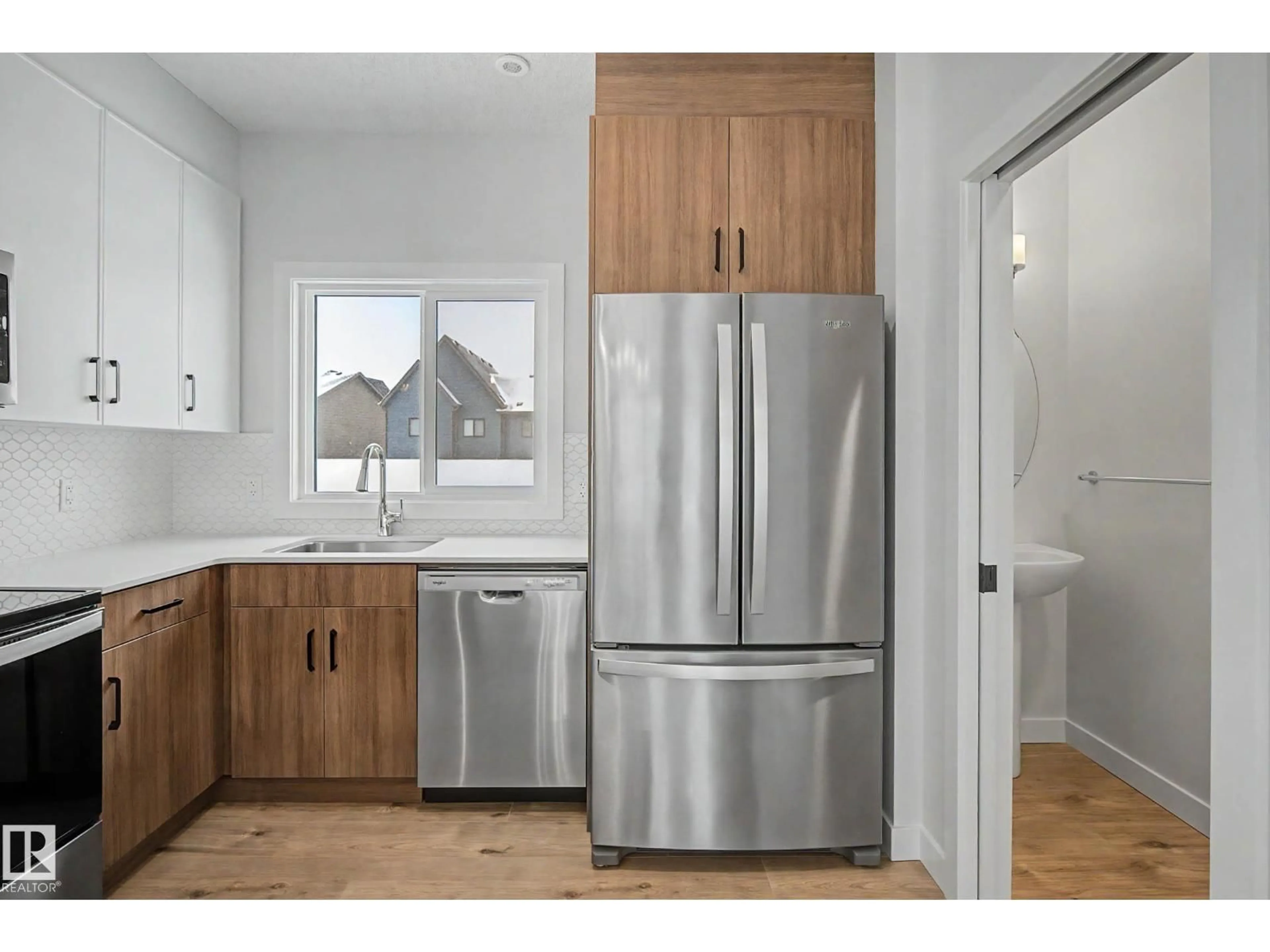 Standard kitchen, wood/laminate floor for 24 - 6214 CARTMELL CT, Edmonton Alberta T6W5A7