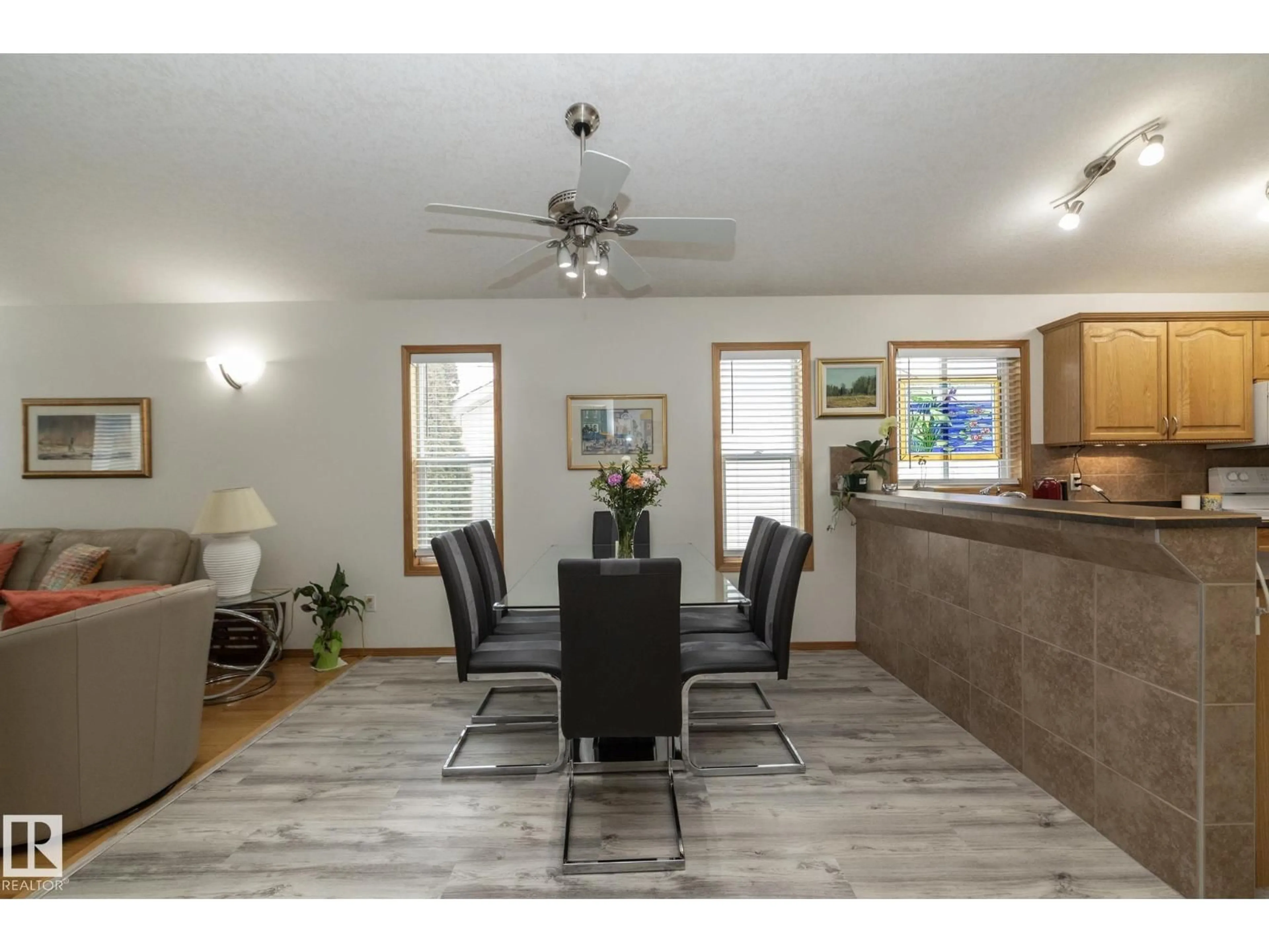 Unknown for 855 OAKLAND PL, Devon Alberta T9G2H8