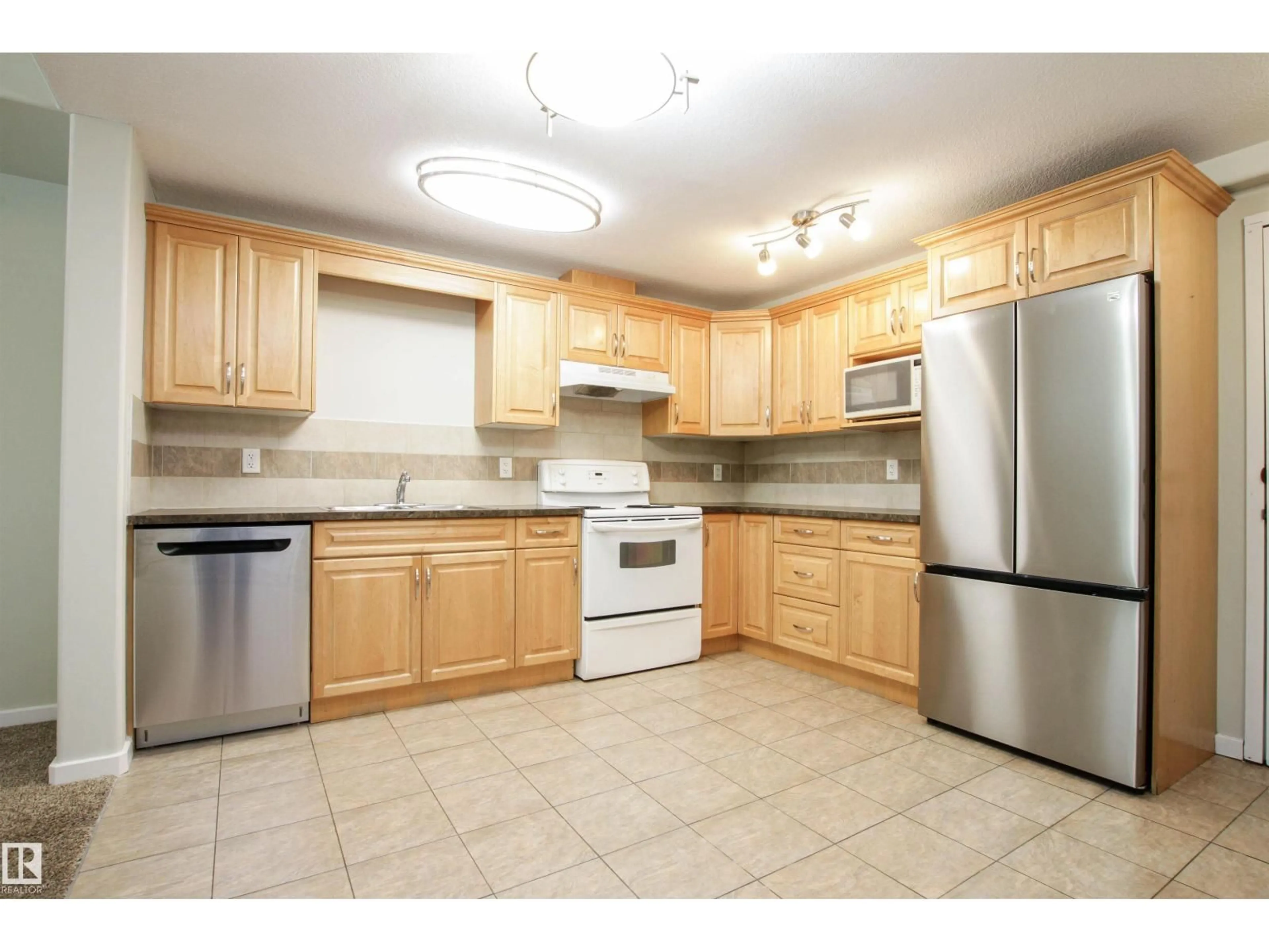 Standard kitchen, unknown for #3 - 11827 105 ST NW, Edmonton Alberta T5G2N1
