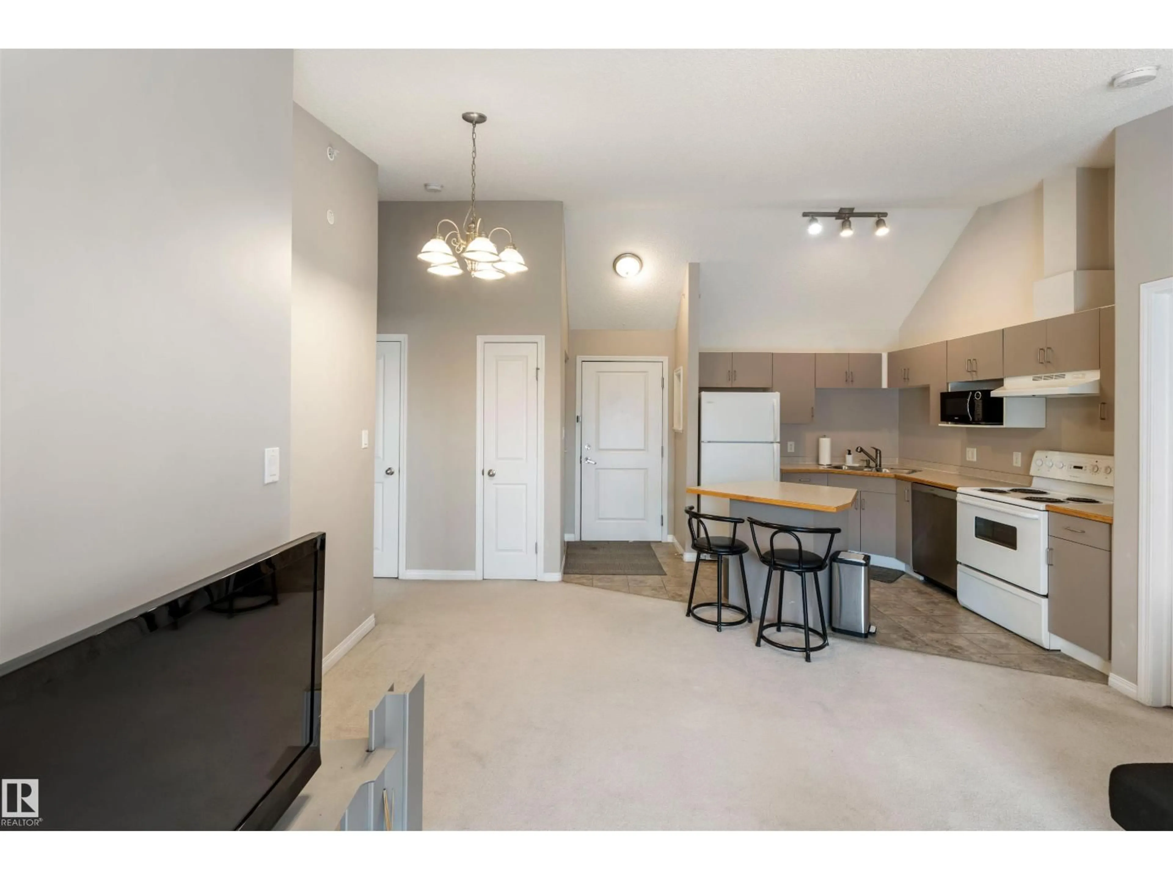 Open concept kitchen, unknown for #513 - 11325 83 ST NW, Edmonton Alberta T5B4W5
