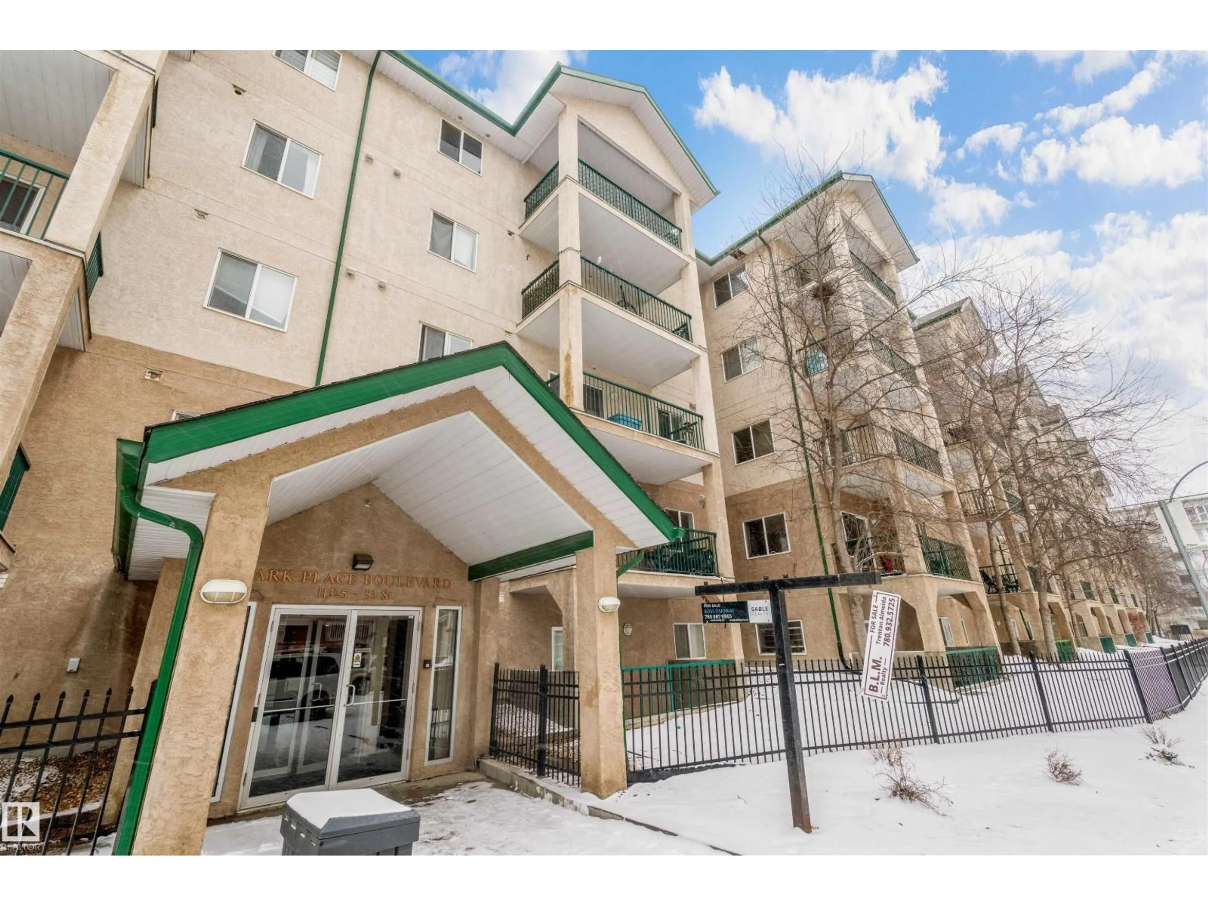 Patio, unknown for #513 - 11325 83 ST NW, Edmonton Alberta T5B4W5