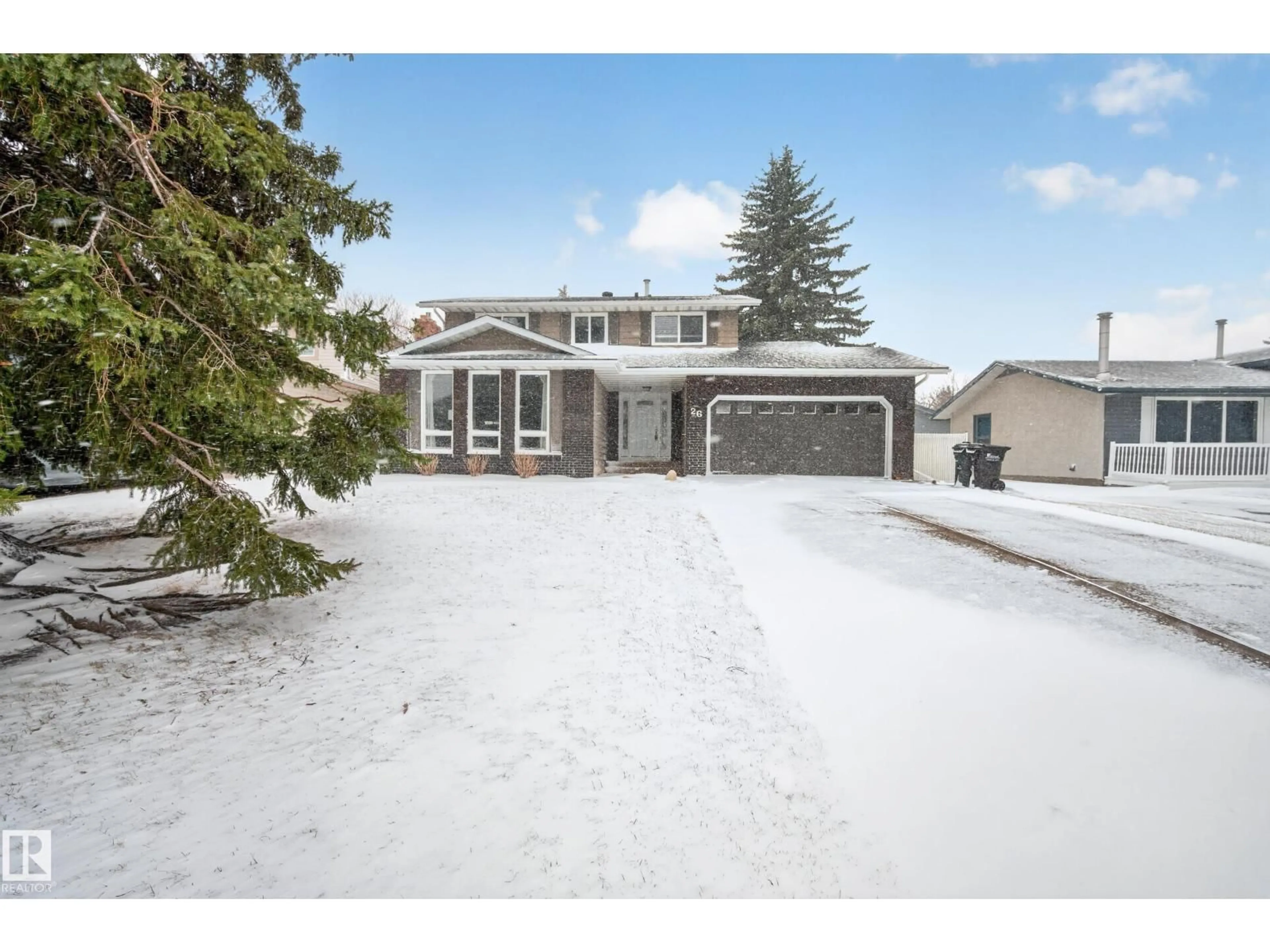Home with vinyl exterior material, street for 26 MALVERN DRIVE, Sherwood Park Alberta T8A3S2