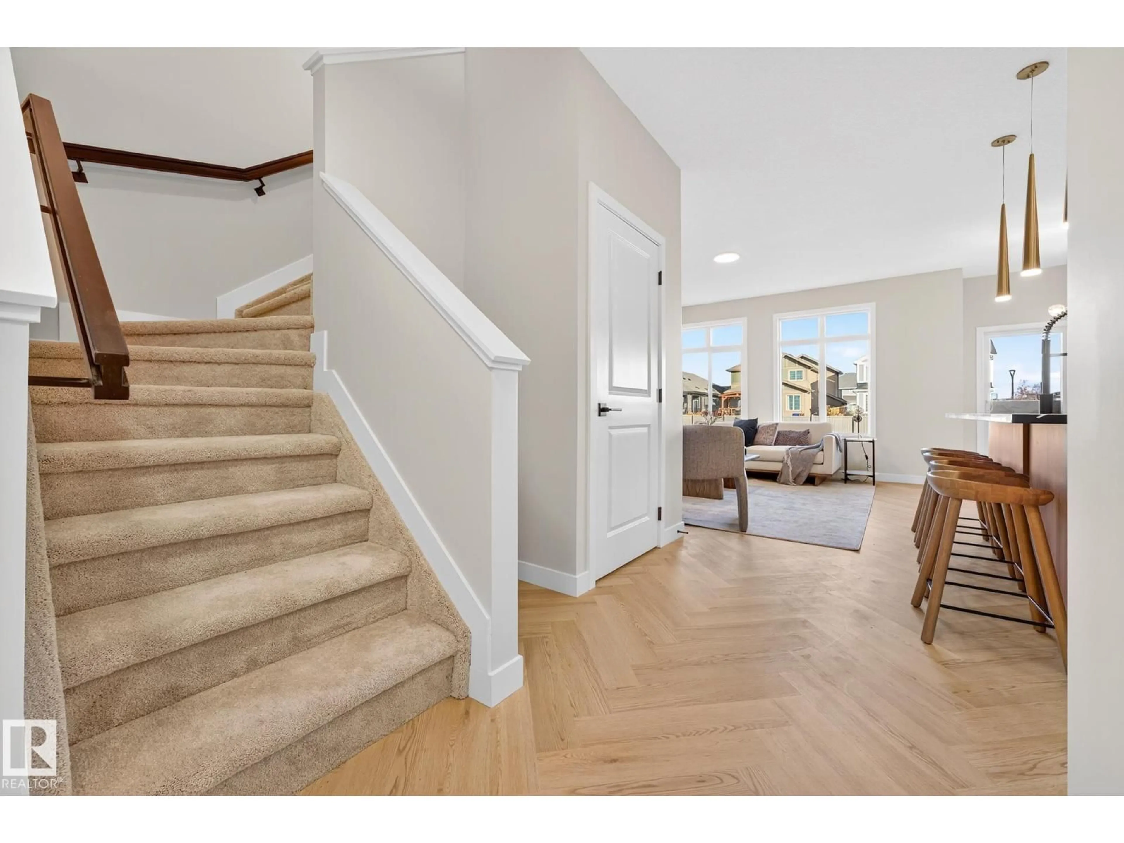 Unknown for SW - 8245 KIRIAK LO, Edmonton Alberta T6W5S2