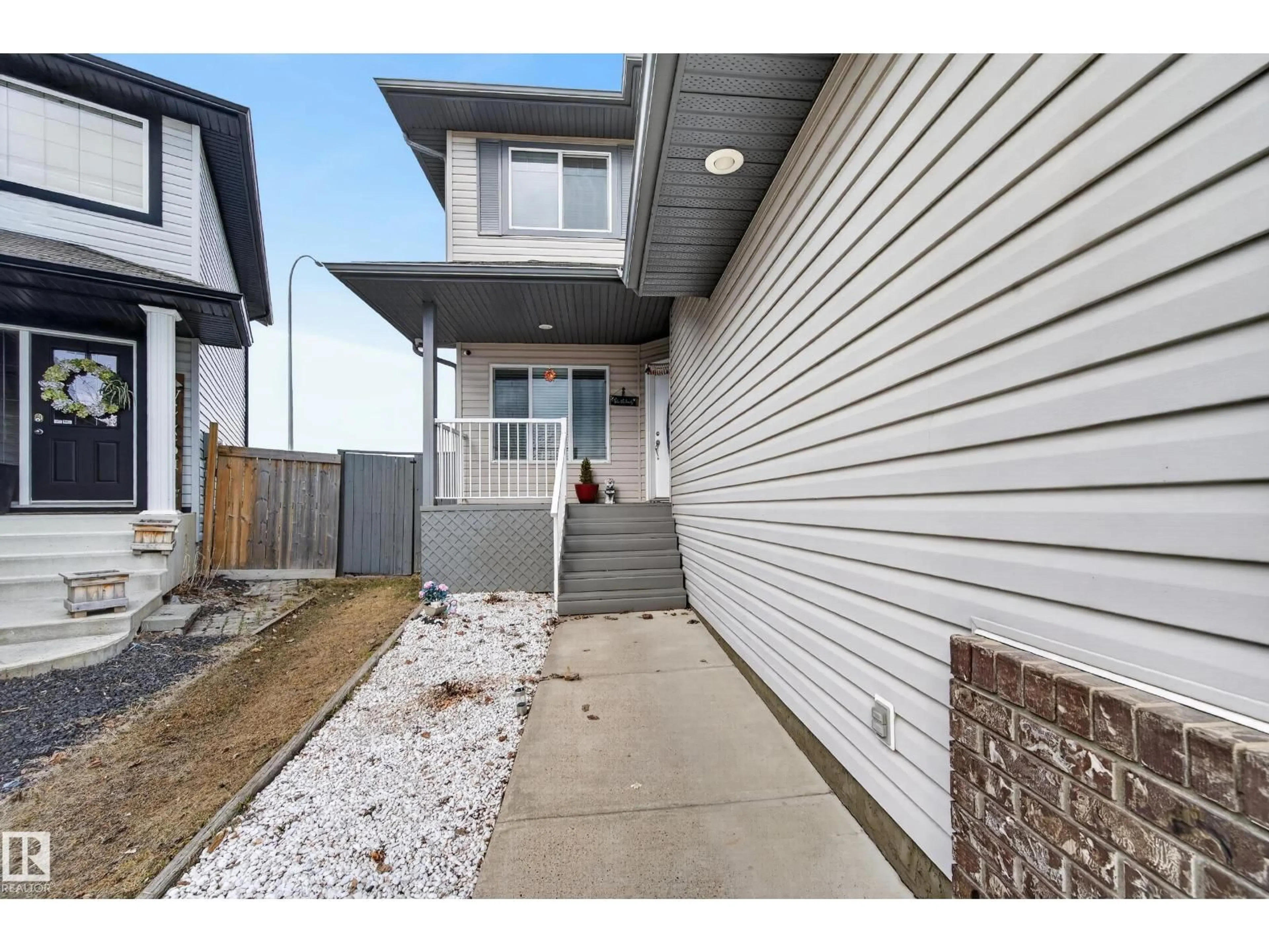Unknown for 15408 49 ST, Edmonton Alberta T5Y0C1